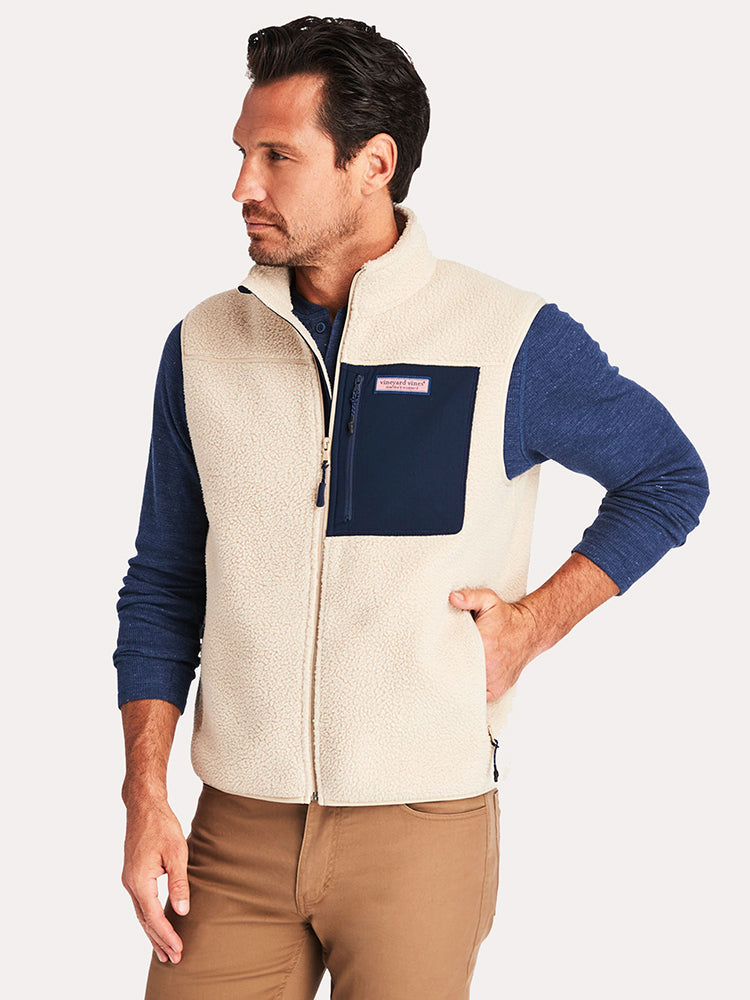 Vineyard Vines Stillwater Sherpa Vest - Saint Bernard
