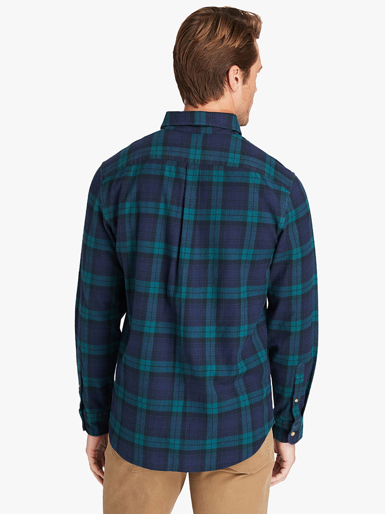 Vineyard Vines Men's Classic Fit Pine Flannel Tucker Button-Down Shirt – Saint Bernard