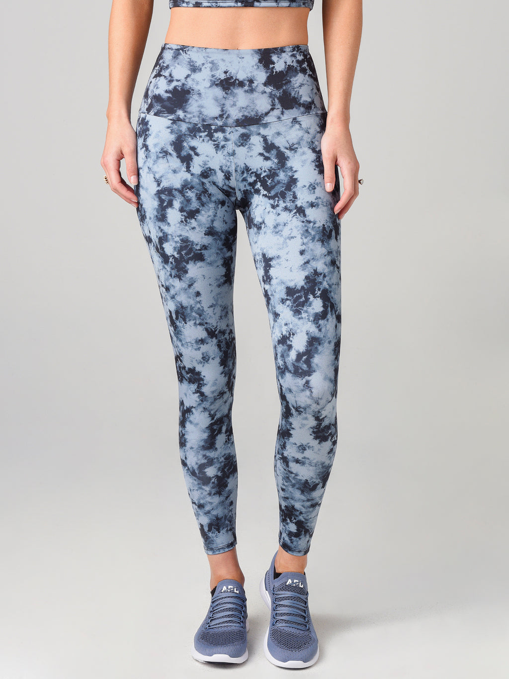 Onzie Women's High Basic Midi Leggings - Saint Bernard