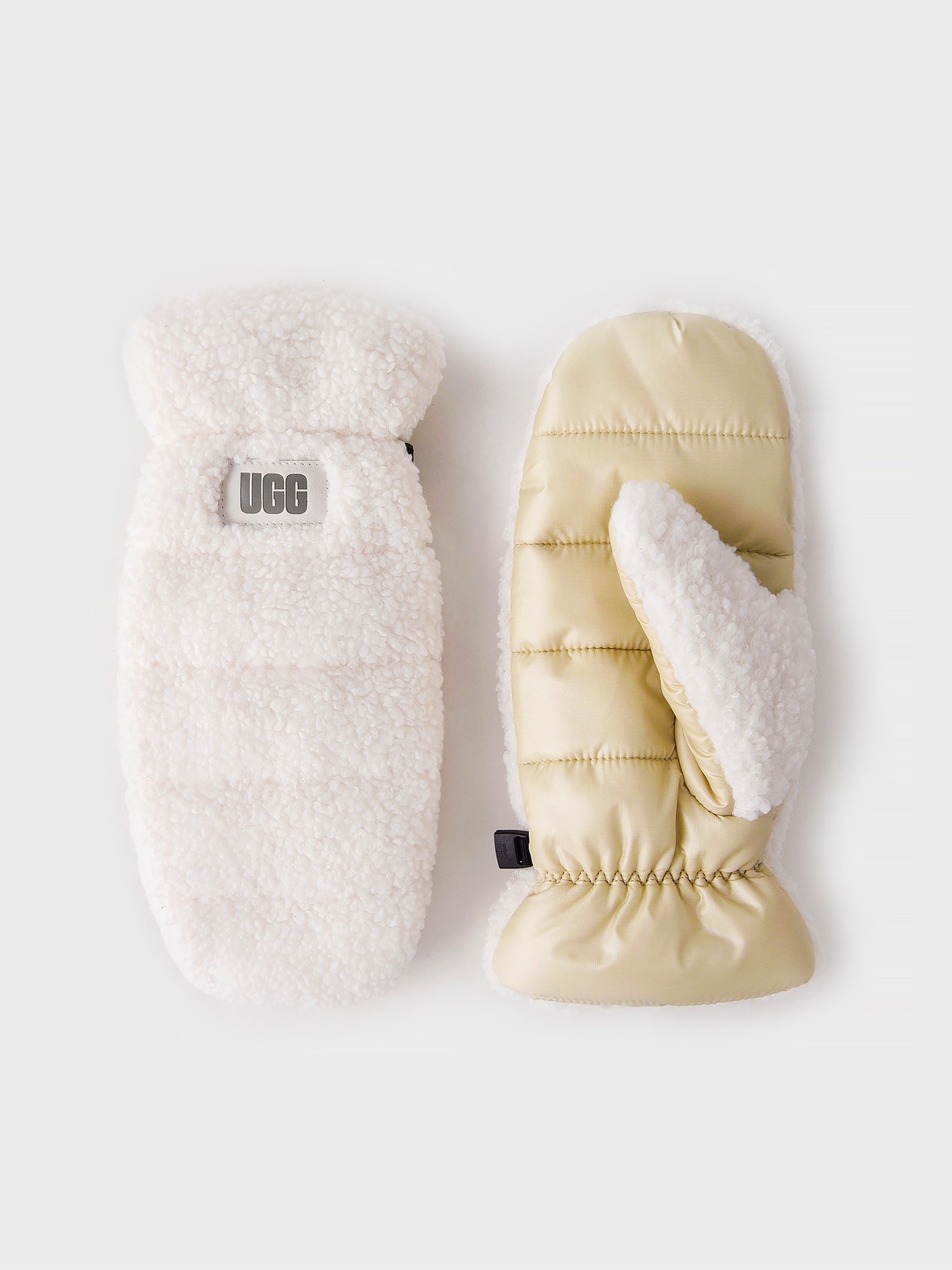UGG Women's Puff Yeah Sherpa Mitten - Saint Bernard