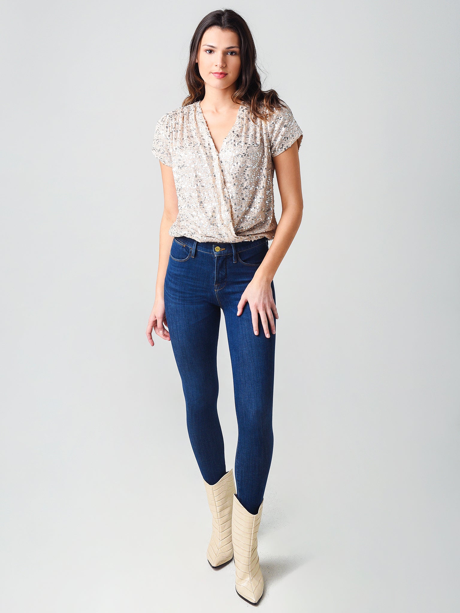 209bm5axCHAMPAGNE-alt3