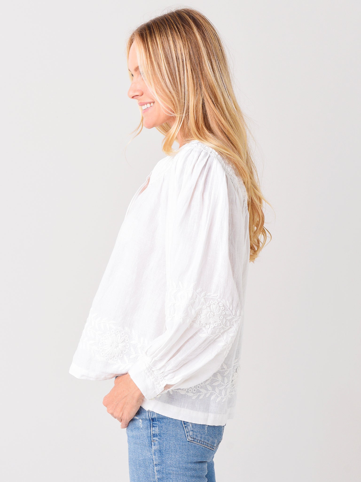 21-1-008107-TP04254xCLEANWHITE-alt2