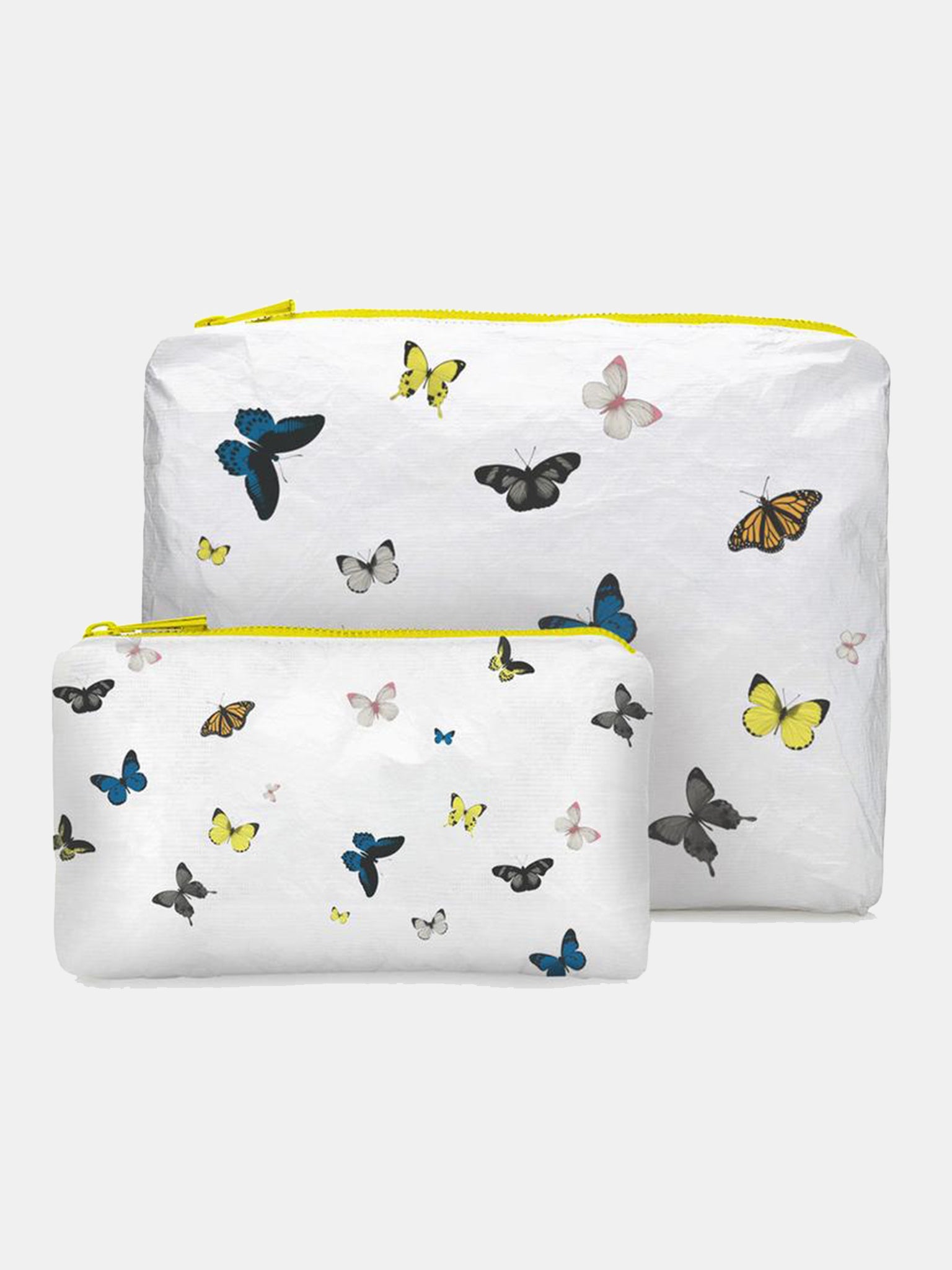 HiLoveTravel Two Piece Set With Butterflies on White Packs - Saint Bernard