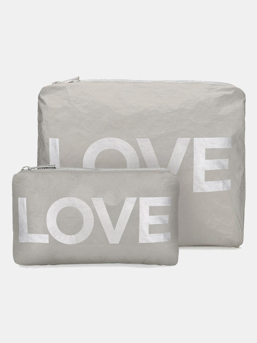 HiLoveTravel Two Piece Set Gray with Blue Love Motif Packs - Saint Bernard