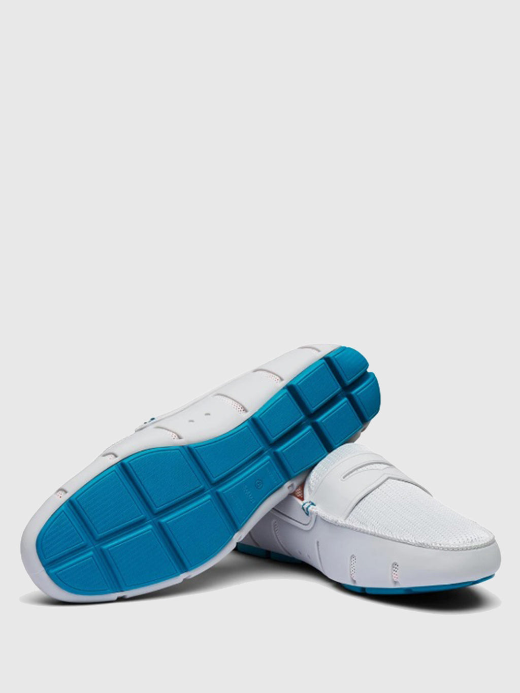 21201-813xGLACIERGRAYTURKISHTILE-alt3