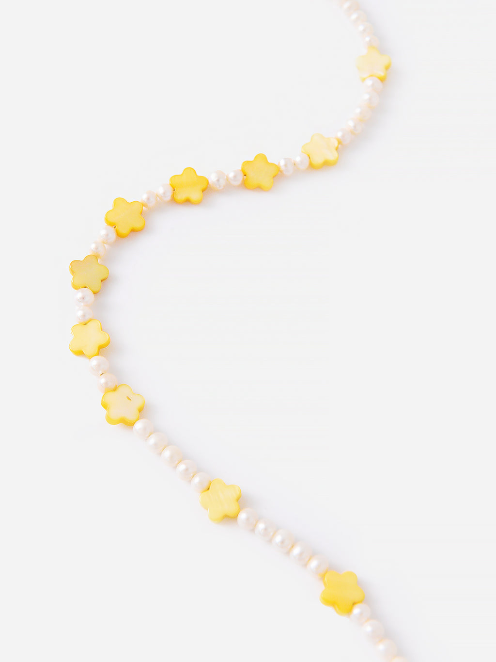 Cloverpost Women's Avenue Flower Necklace - Saint Bernard