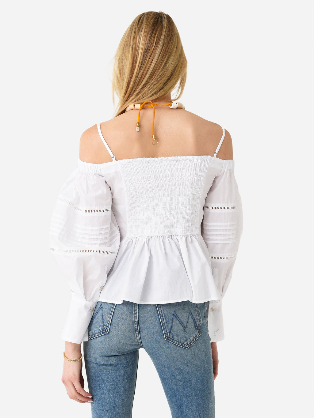 223-2017-STxWHITE-alt4