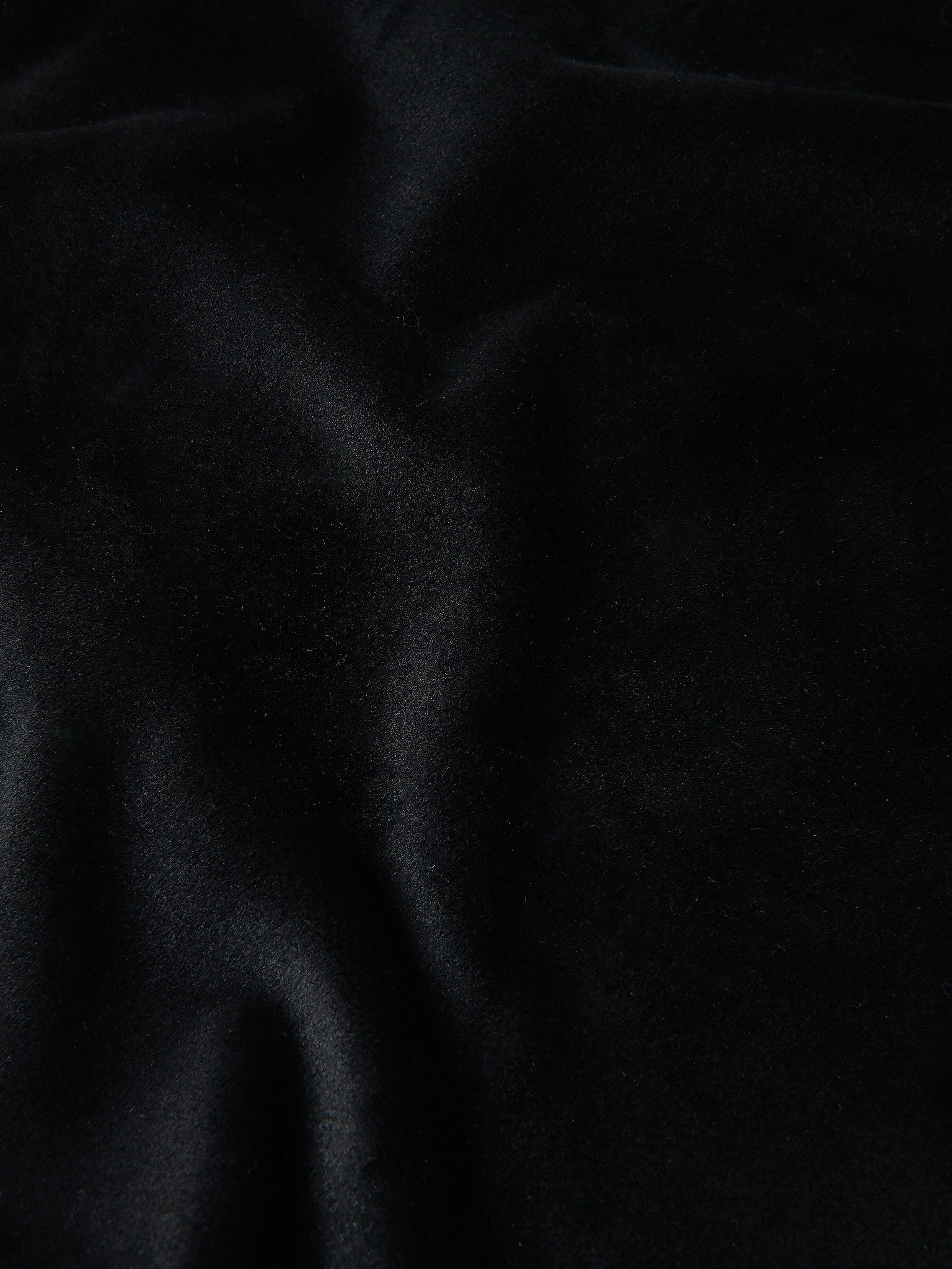 226008x001BLACK-alt2
