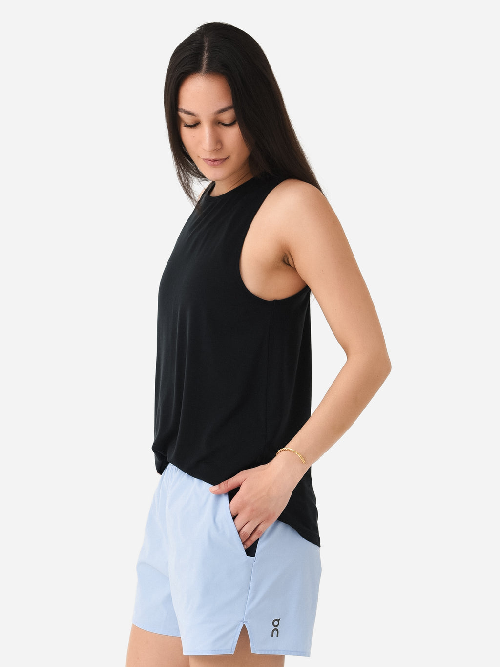 228.01069xBlack-alt2