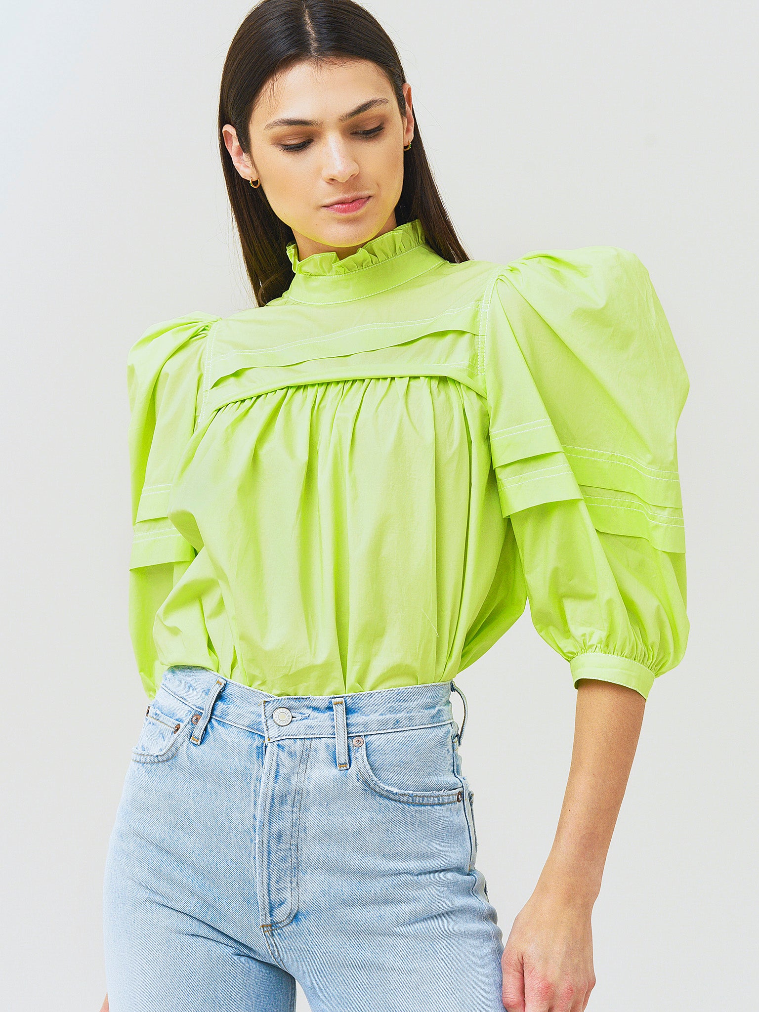 22PFT1xLIMEPUNCH-alt1