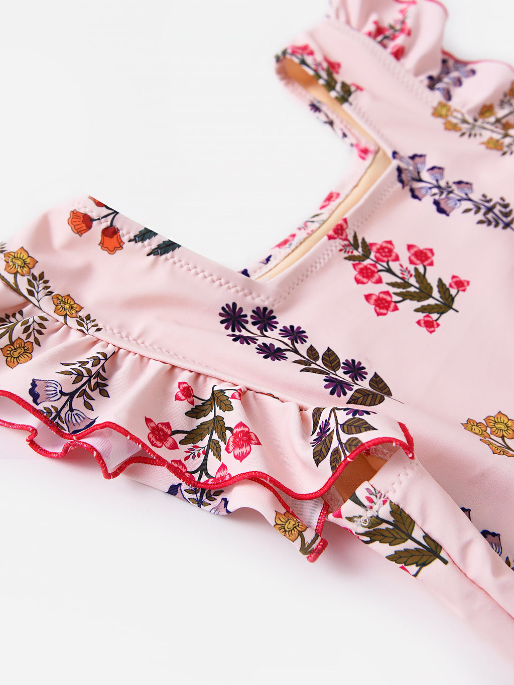 22SPCS132xSTRAWBERRYCREAMFIELDFLORAL-alt1