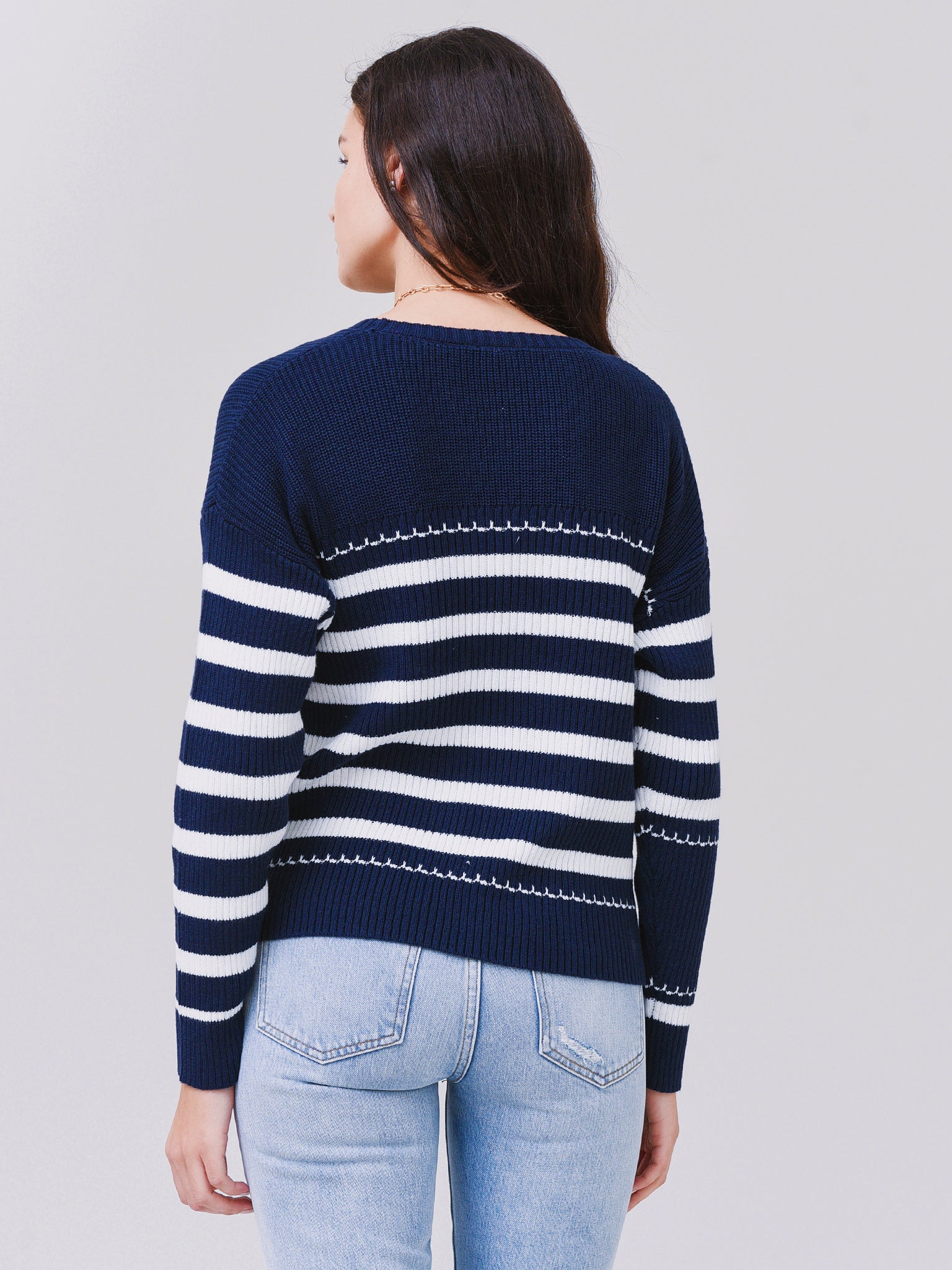 2331_xNAVYWHITE-alt1