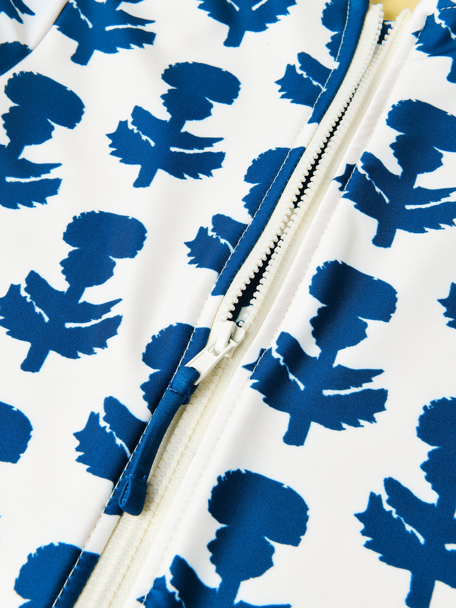 23SPCS122BxINDIGOCORNFLOWER-alt2