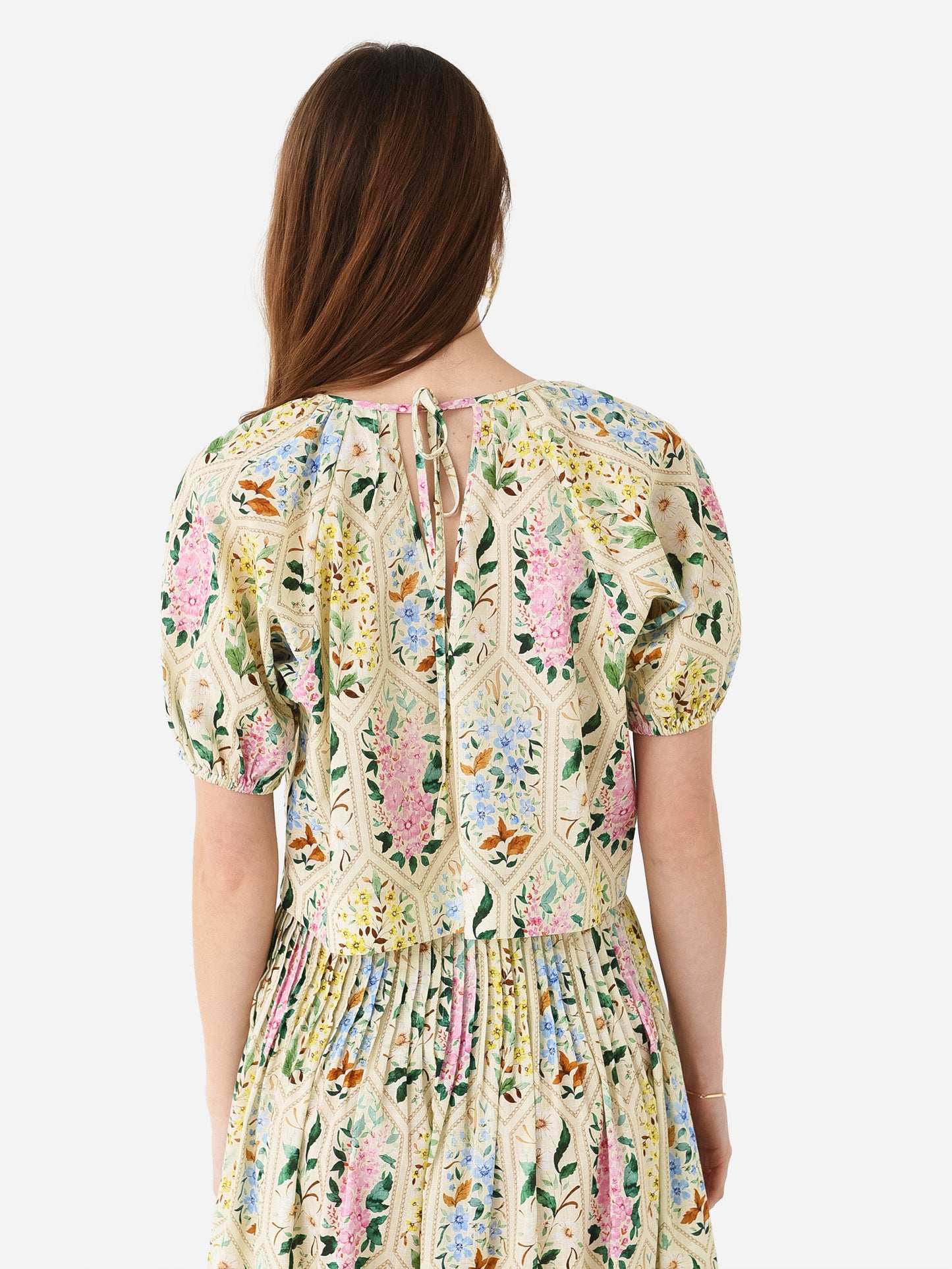 23SPT32xFLORALTILE-alt3