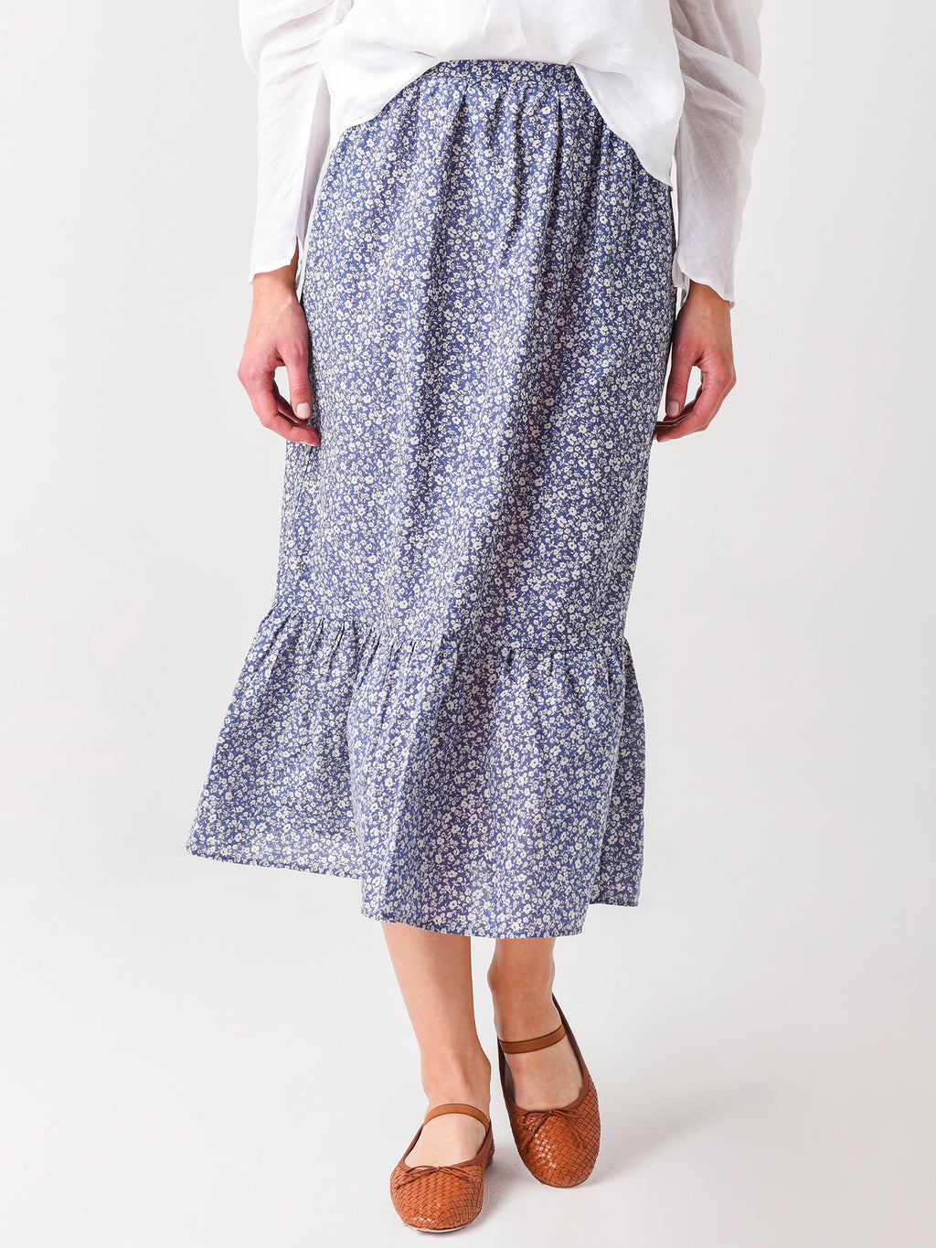 Stateside Women's Chambray Floral Print Prairie Skirt - Saint Bernard