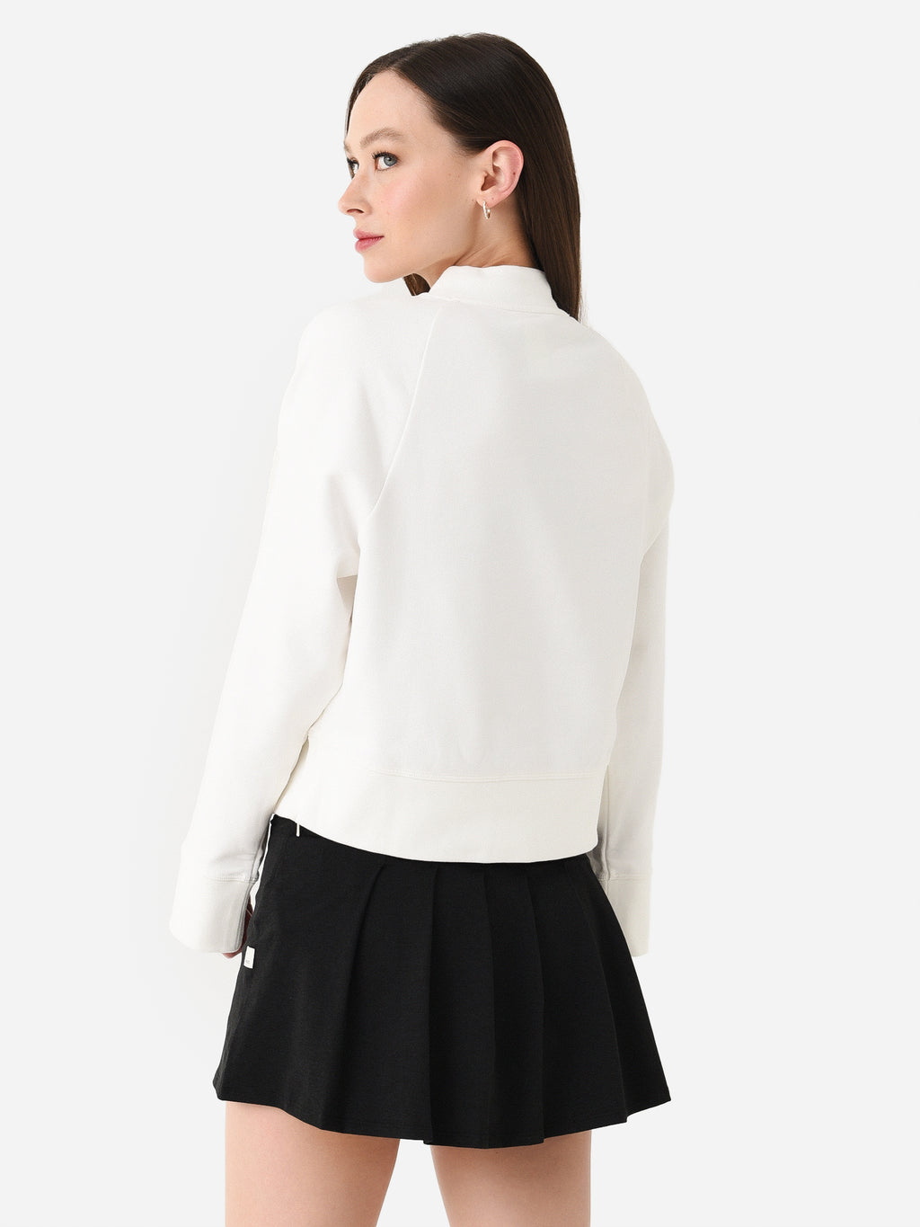 253.01114xUndyedWhite-alt4