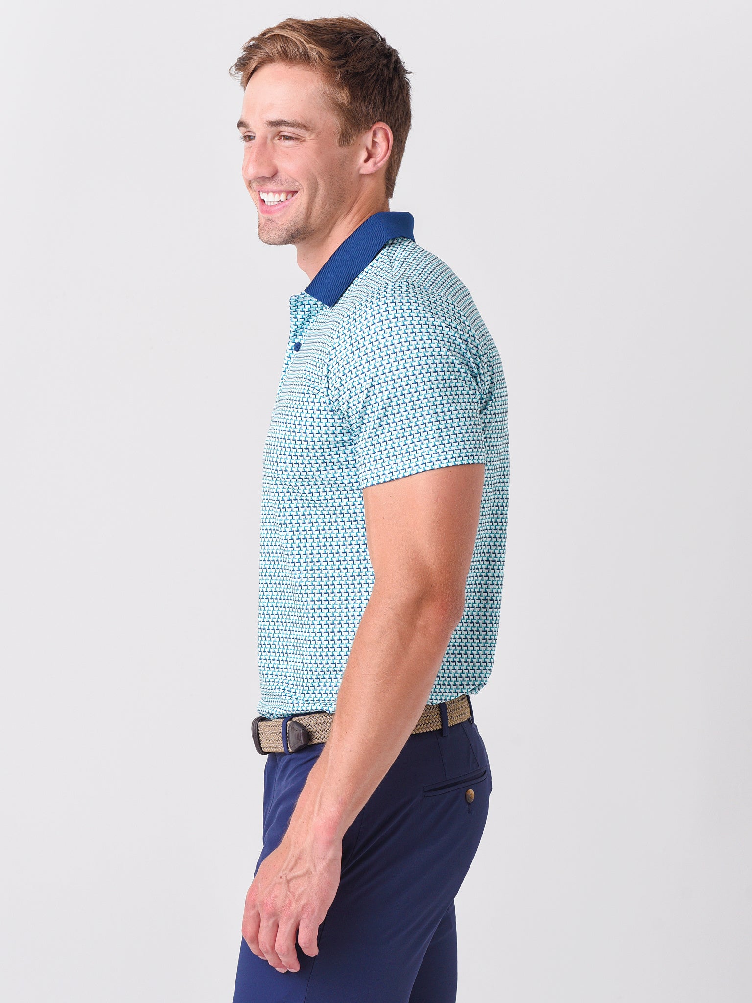 25939xSAILBOATGEOV4C16-alt2