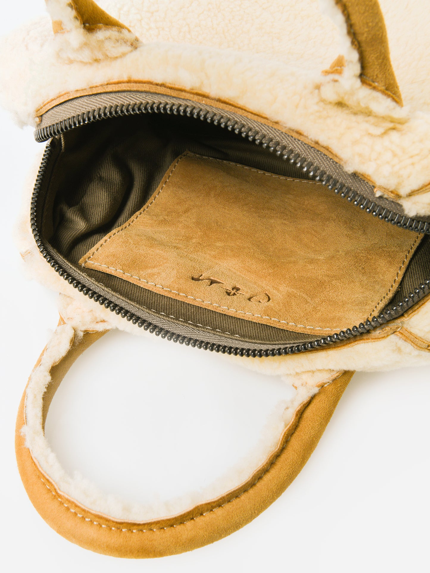 260636x490CAMEL-alt2