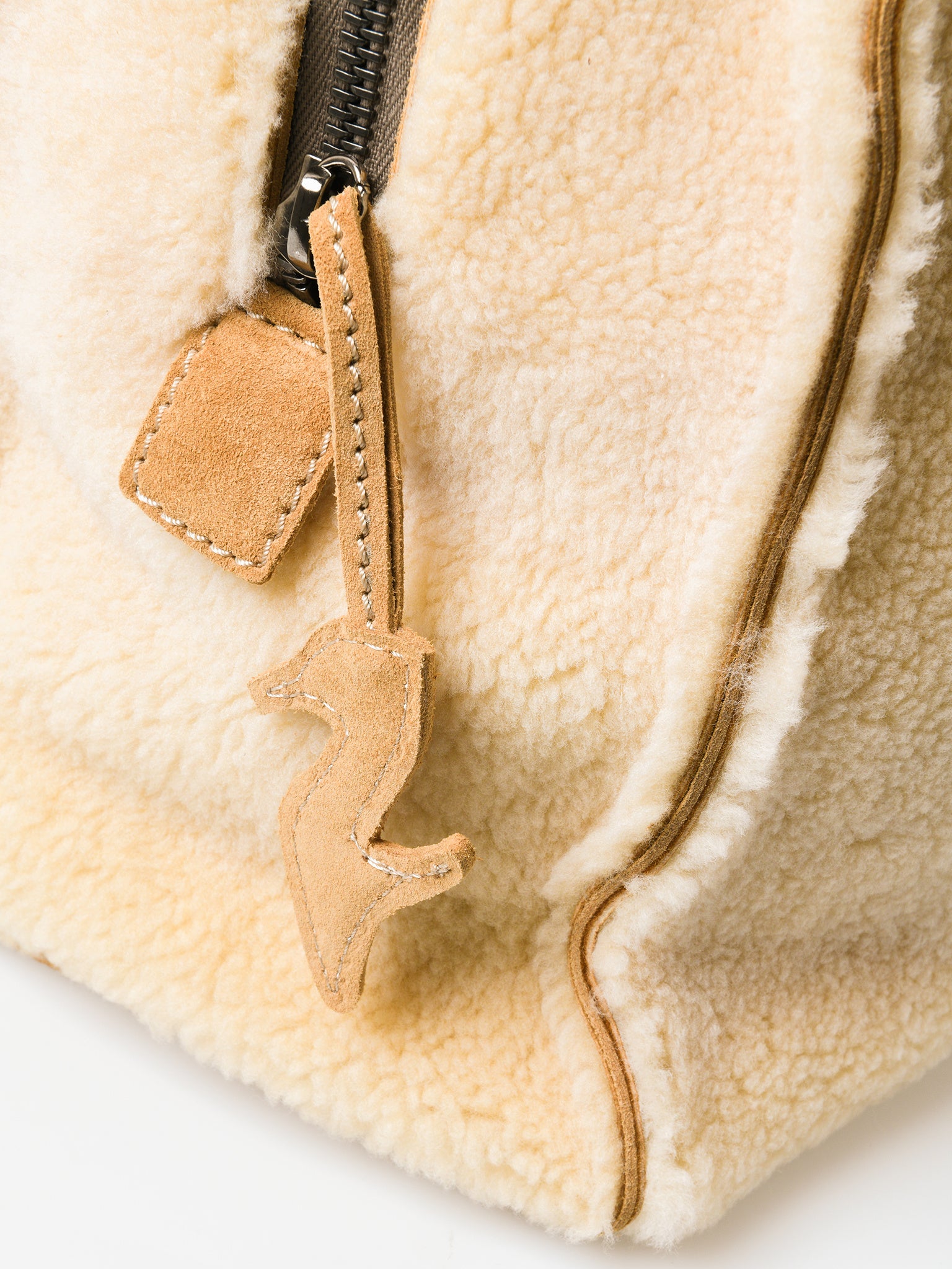 261636x490CAMEL-alt2