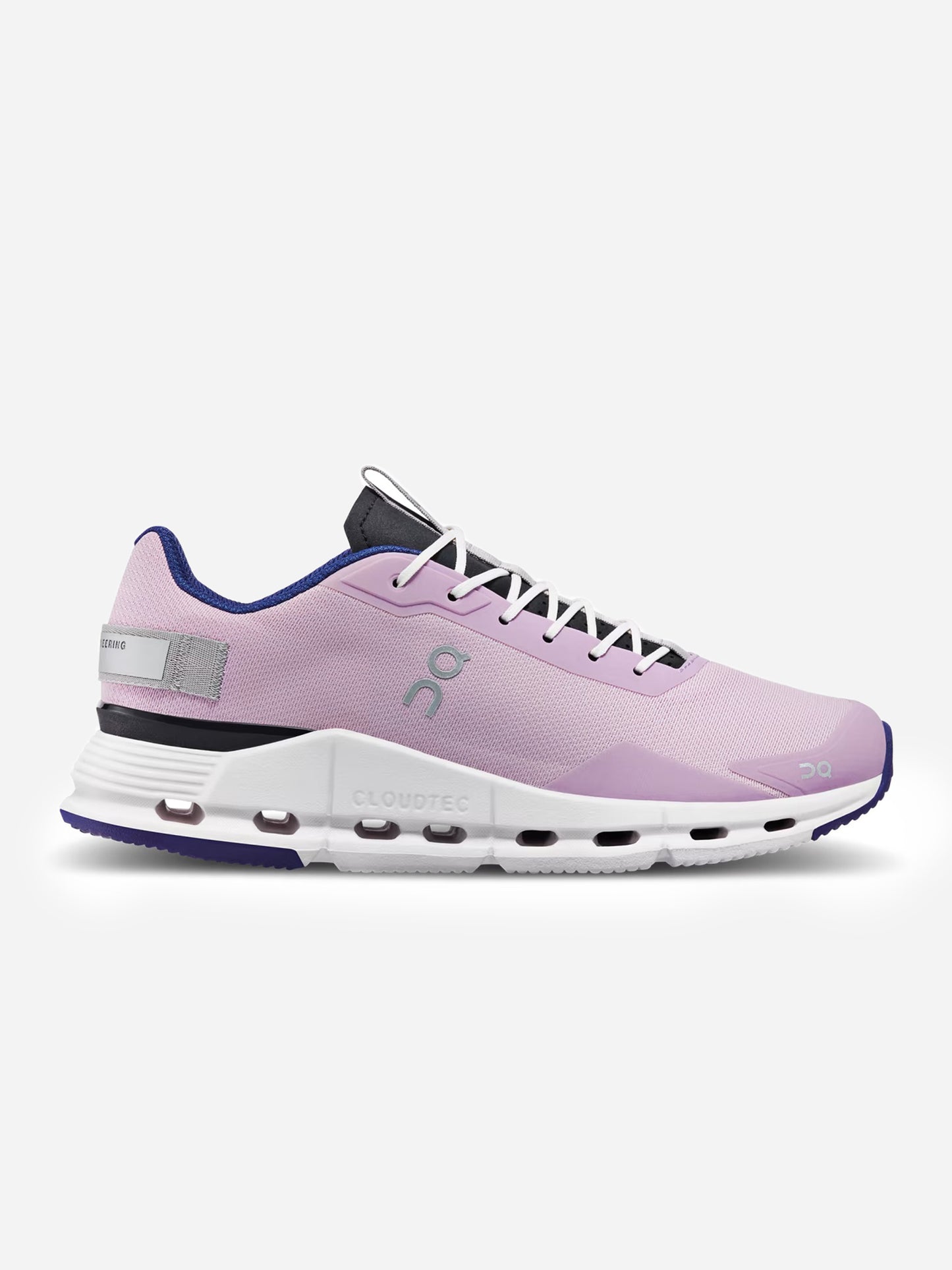 ON Women's Cloudnova Form Sneaker - Saint Bernard