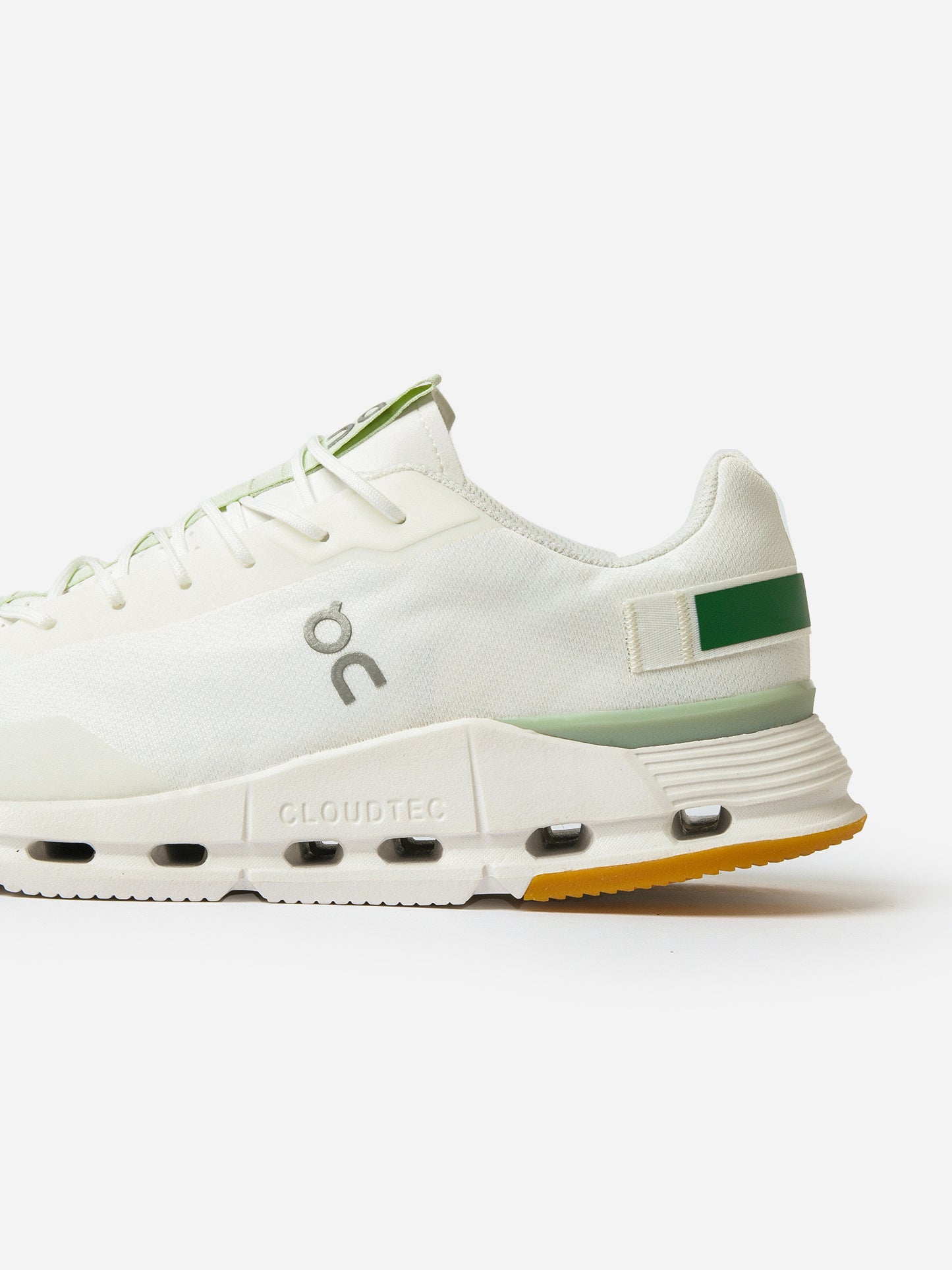 26.98222xWHITEGREEN-alt3