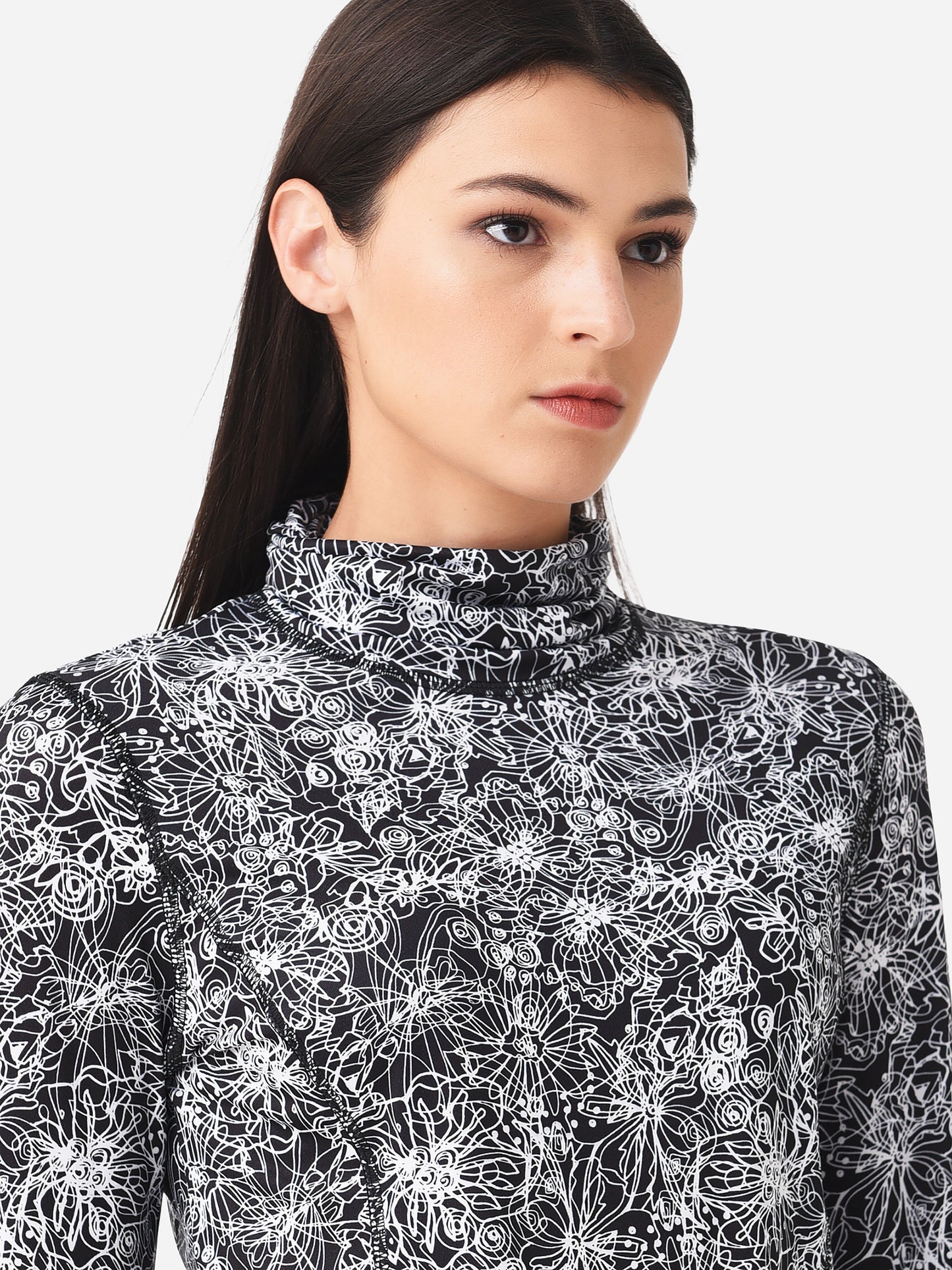 Sno Skins Women's Microfiber Turtleneck Base Layer Top - Saint Bernard