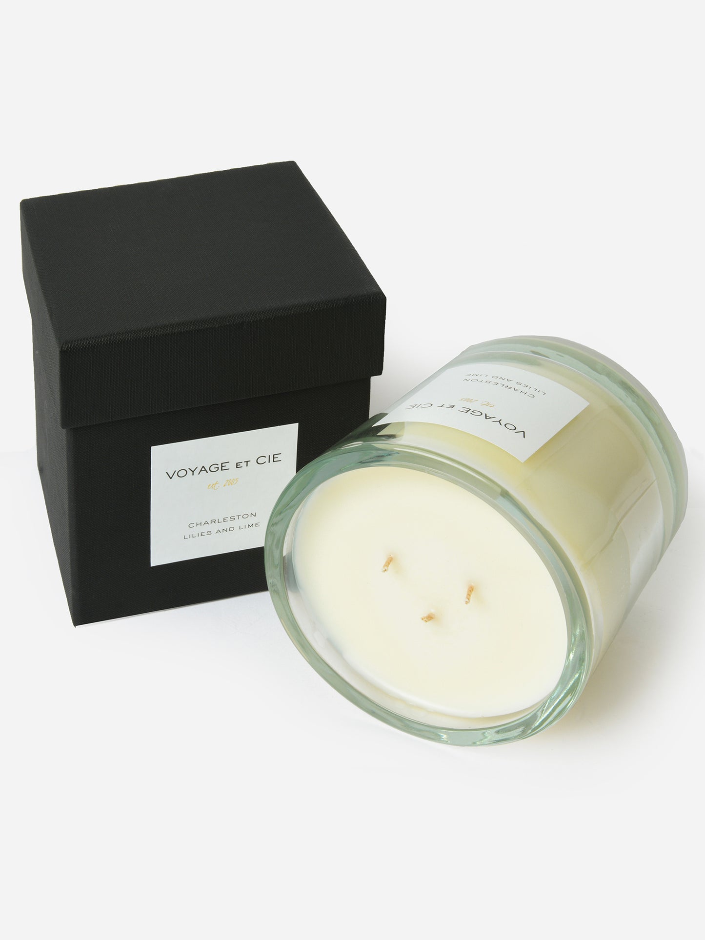 Voyage Et Cie 30oz Candle - Saint Bernard