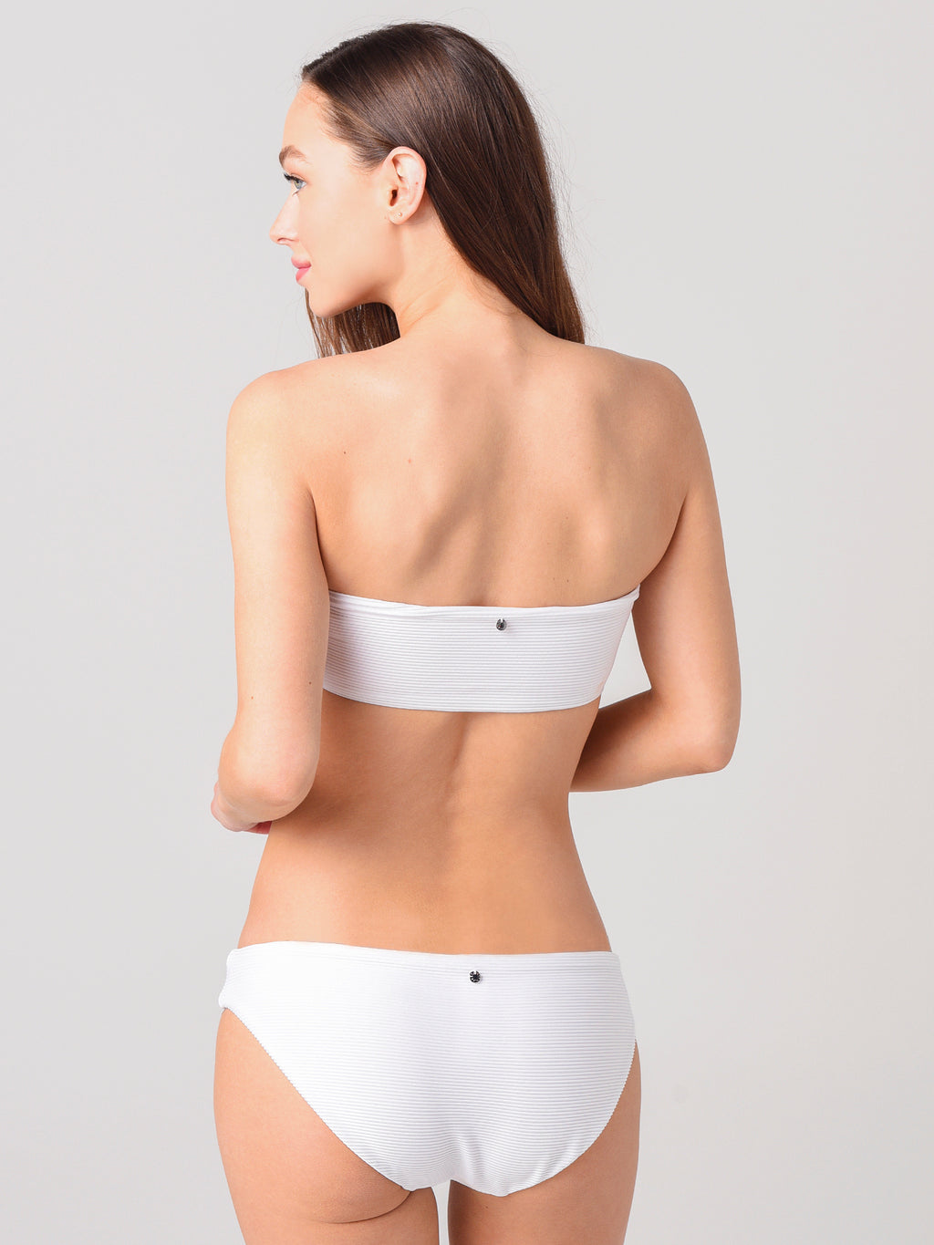 31034-640xWHITE-alt2