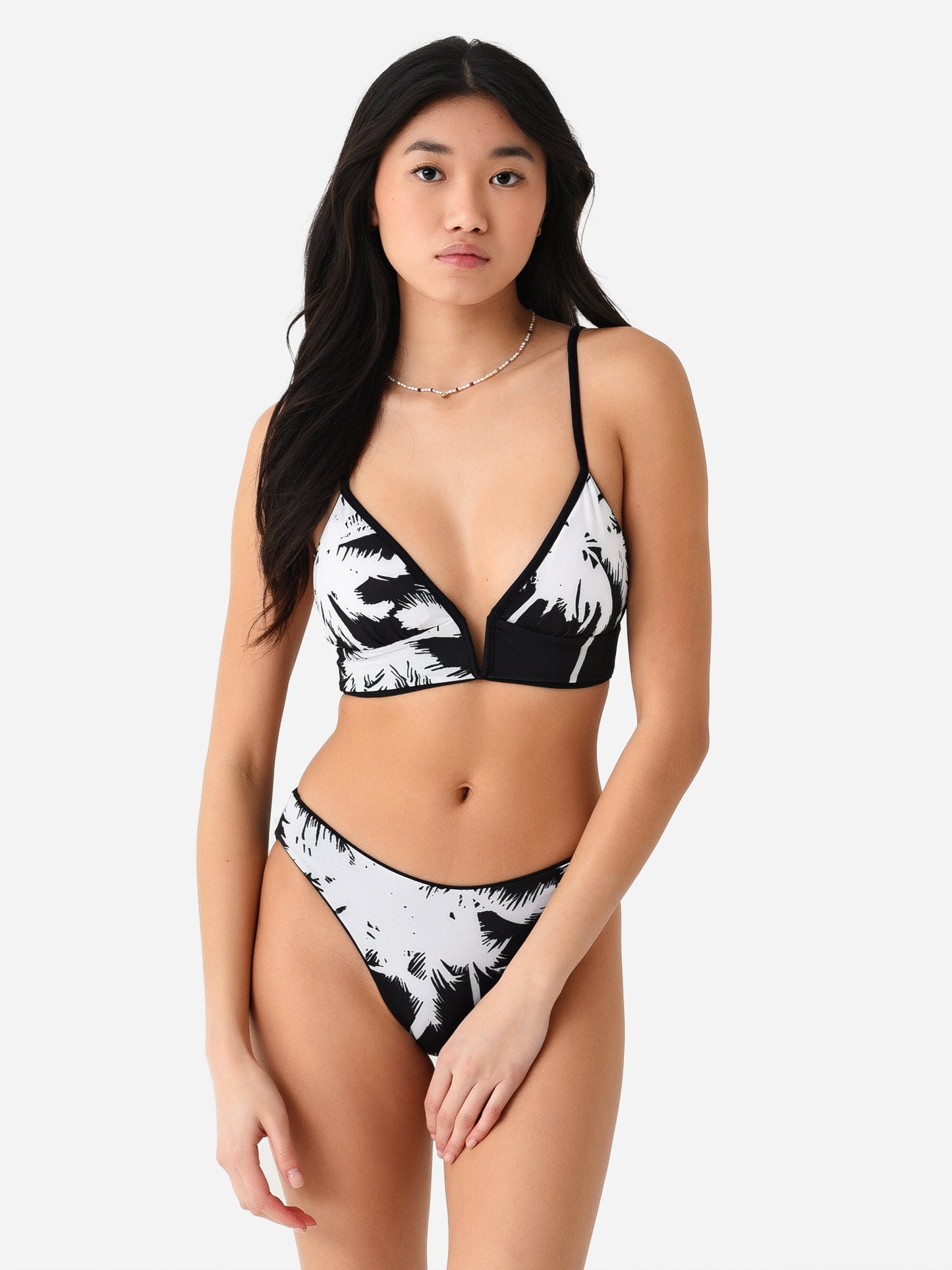 3189STR009xBLACKGROUP1-alt1