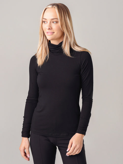 Sno Skins Women's Cashmere Crunchy T-Neck Base Layer Top