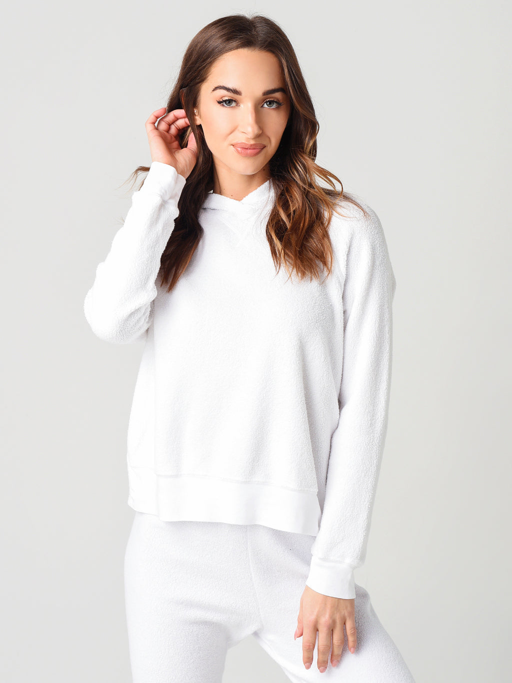 Stateside Women's Sherpa Raglan Hoodie - Saint Bernard