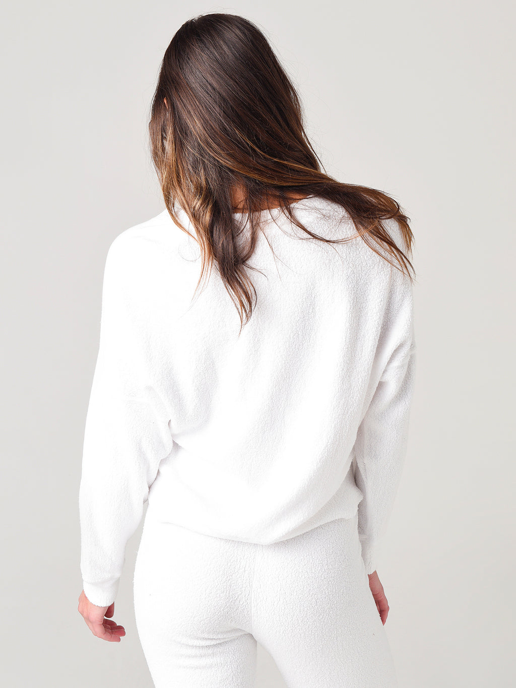 336-4305xWHITE-alt2