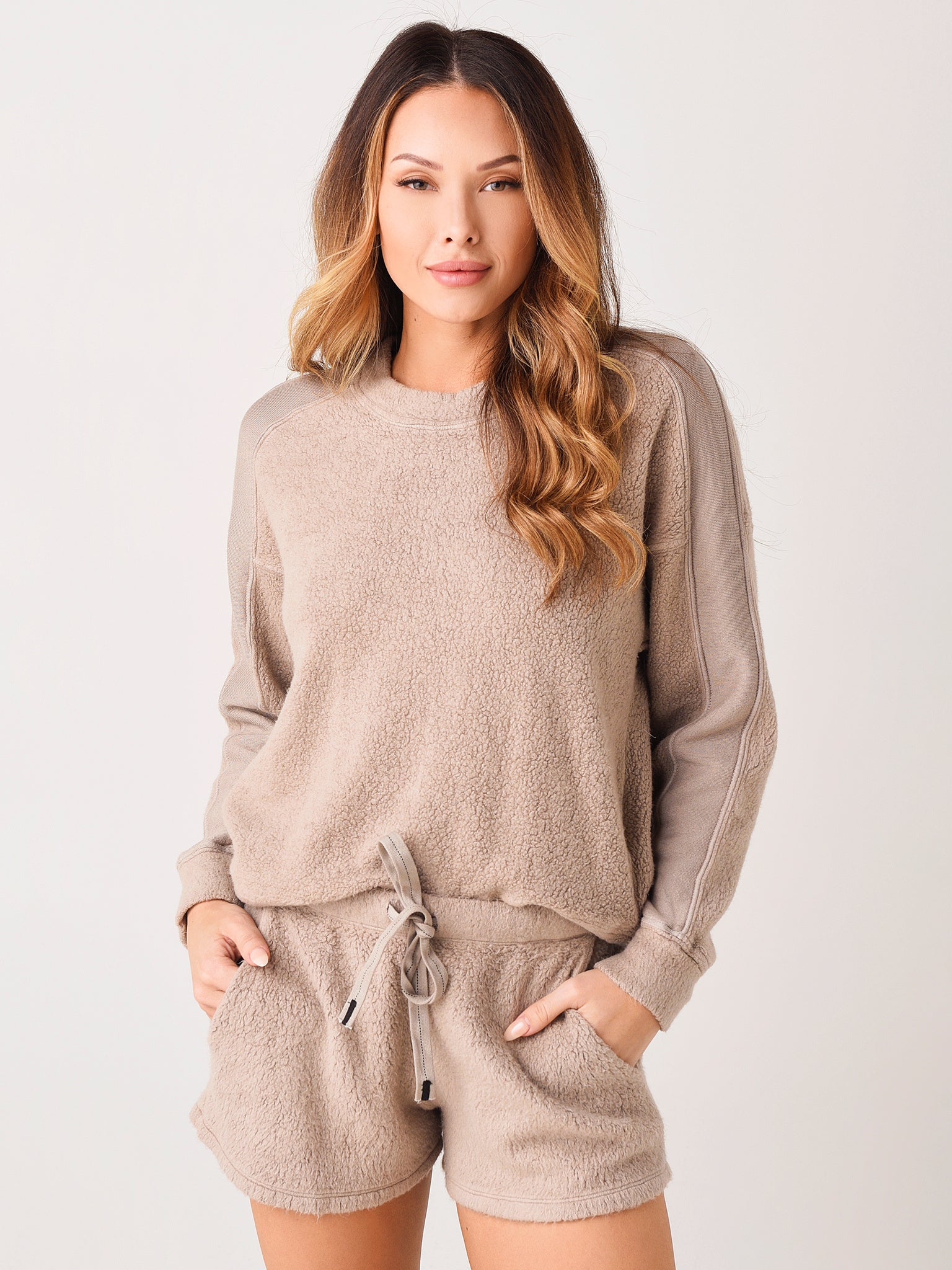 Stateside Women's Sherpa Panel Sleeve Sweatshirt - Saint Bernard