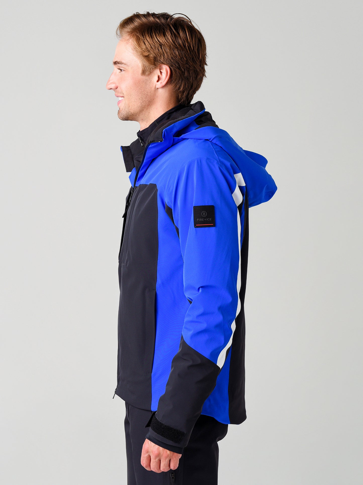 34034861xBLACKBLUE001-alt5