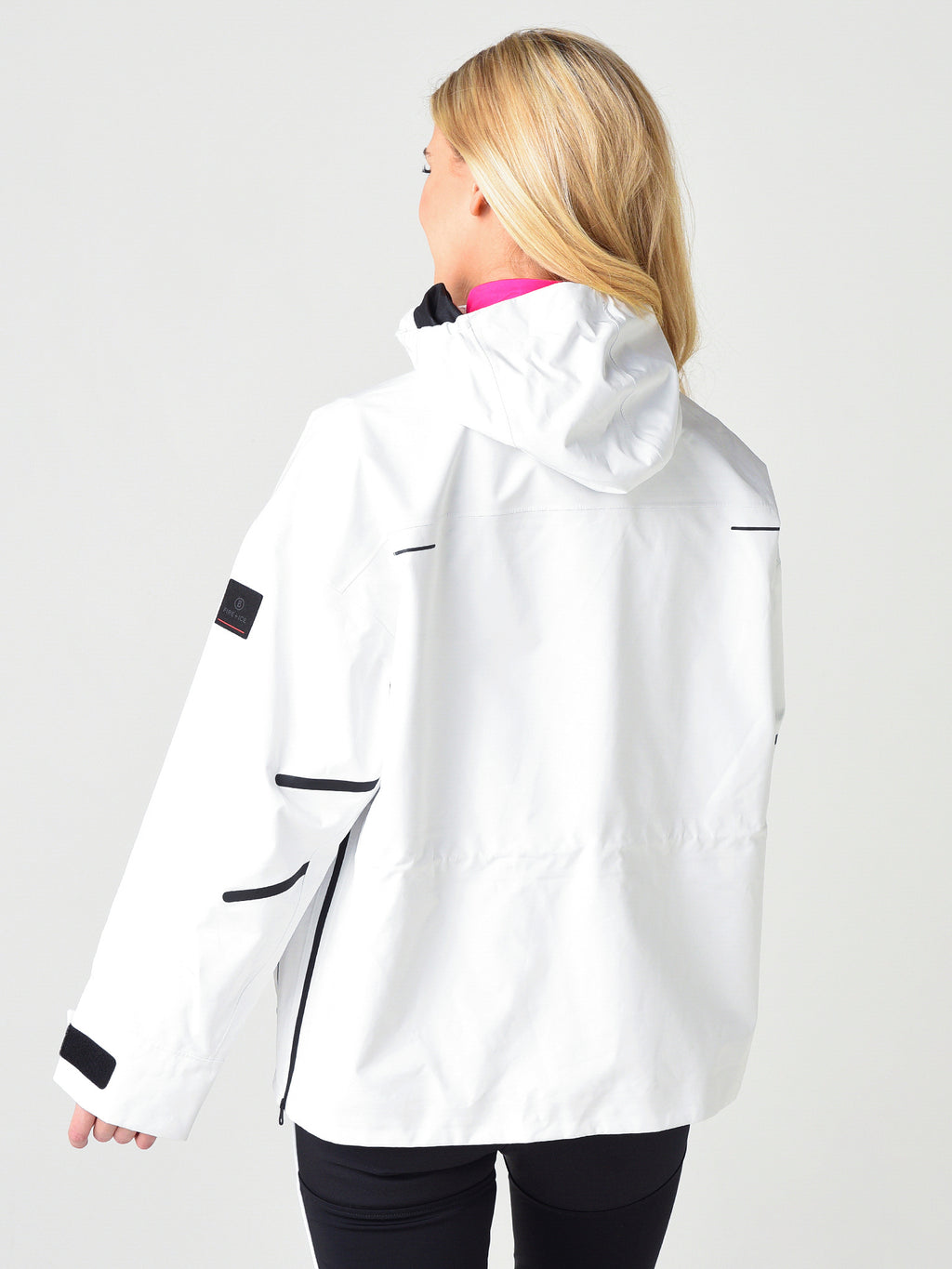 3495-4019x031White-alt3