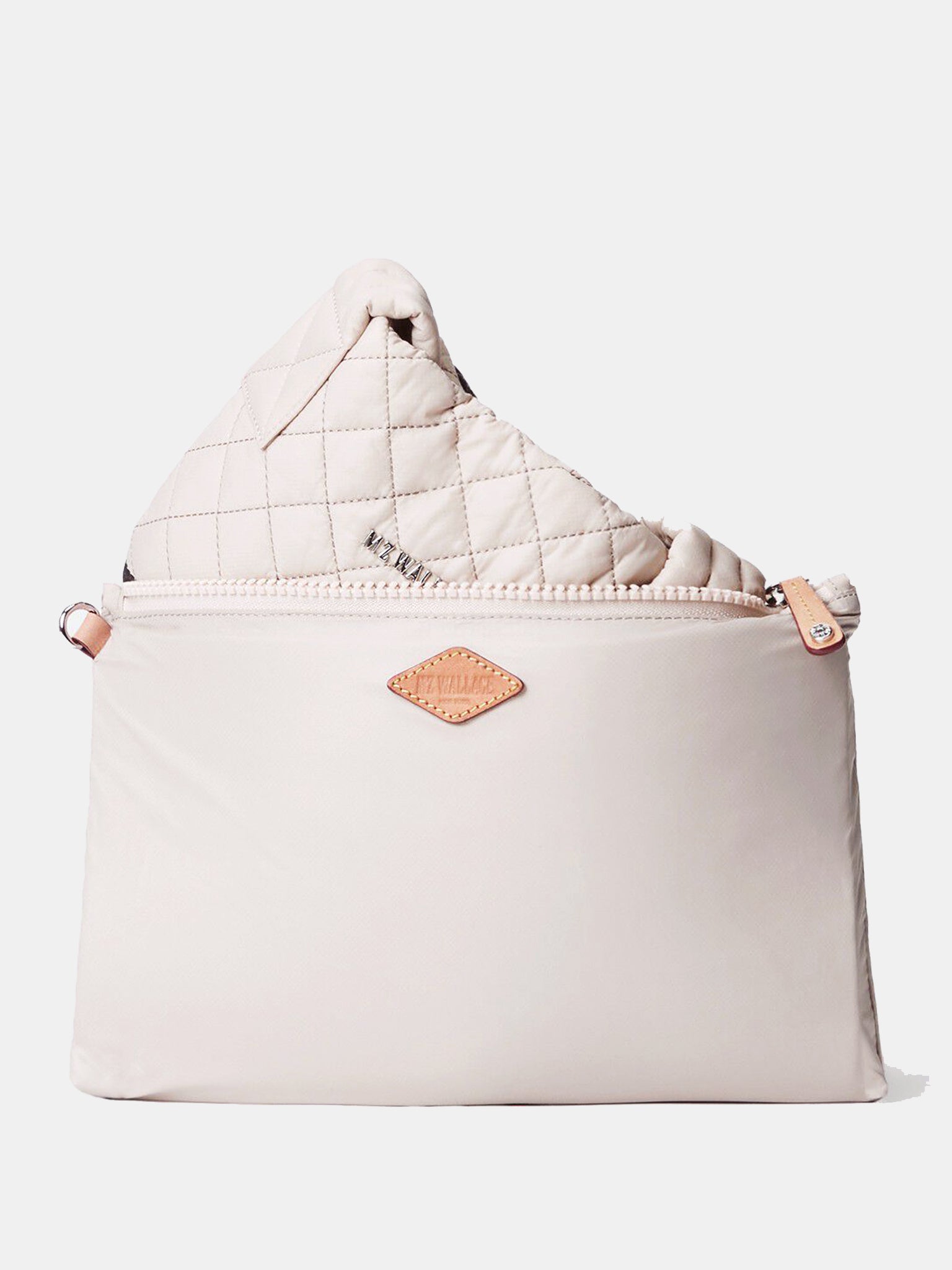 3761548xMUSHROOMBLACK-alt2