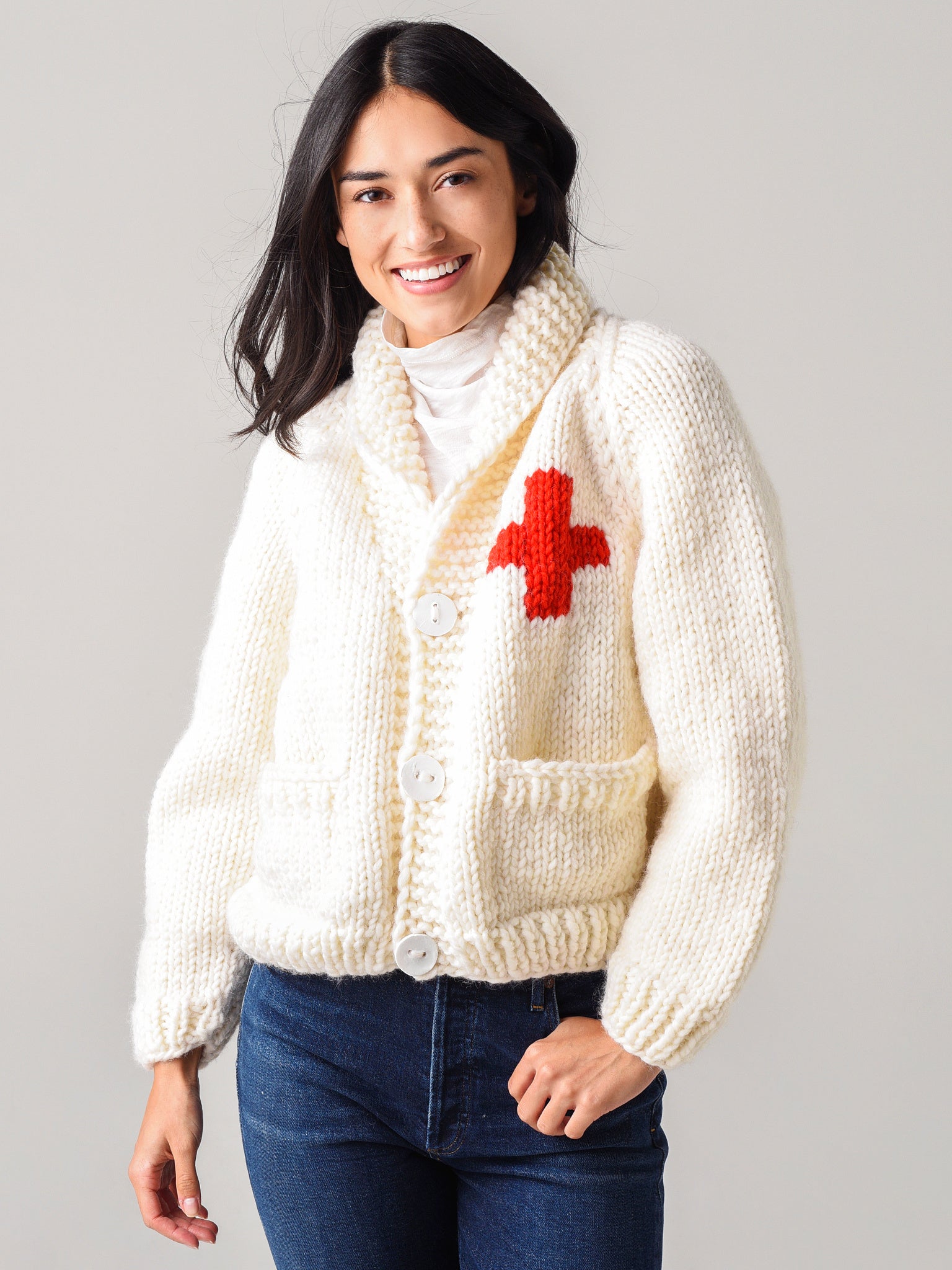 Gogo Women's Classic Short Snow Babe Cardigan - Saint Bernard