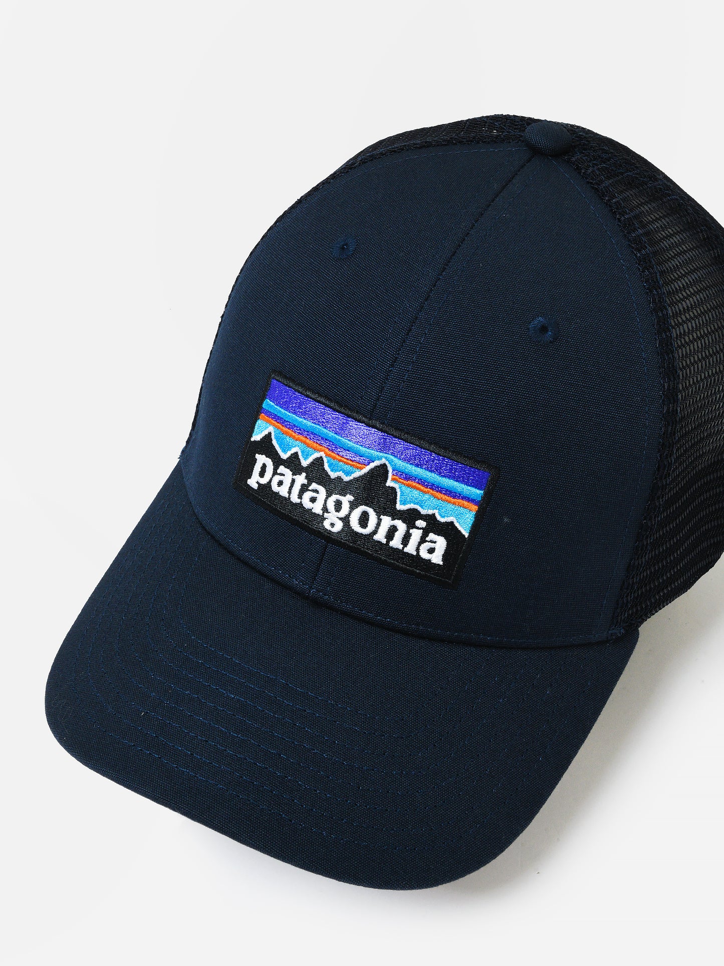 Patagonia P-6 Logo LoPro Trucker Hat –