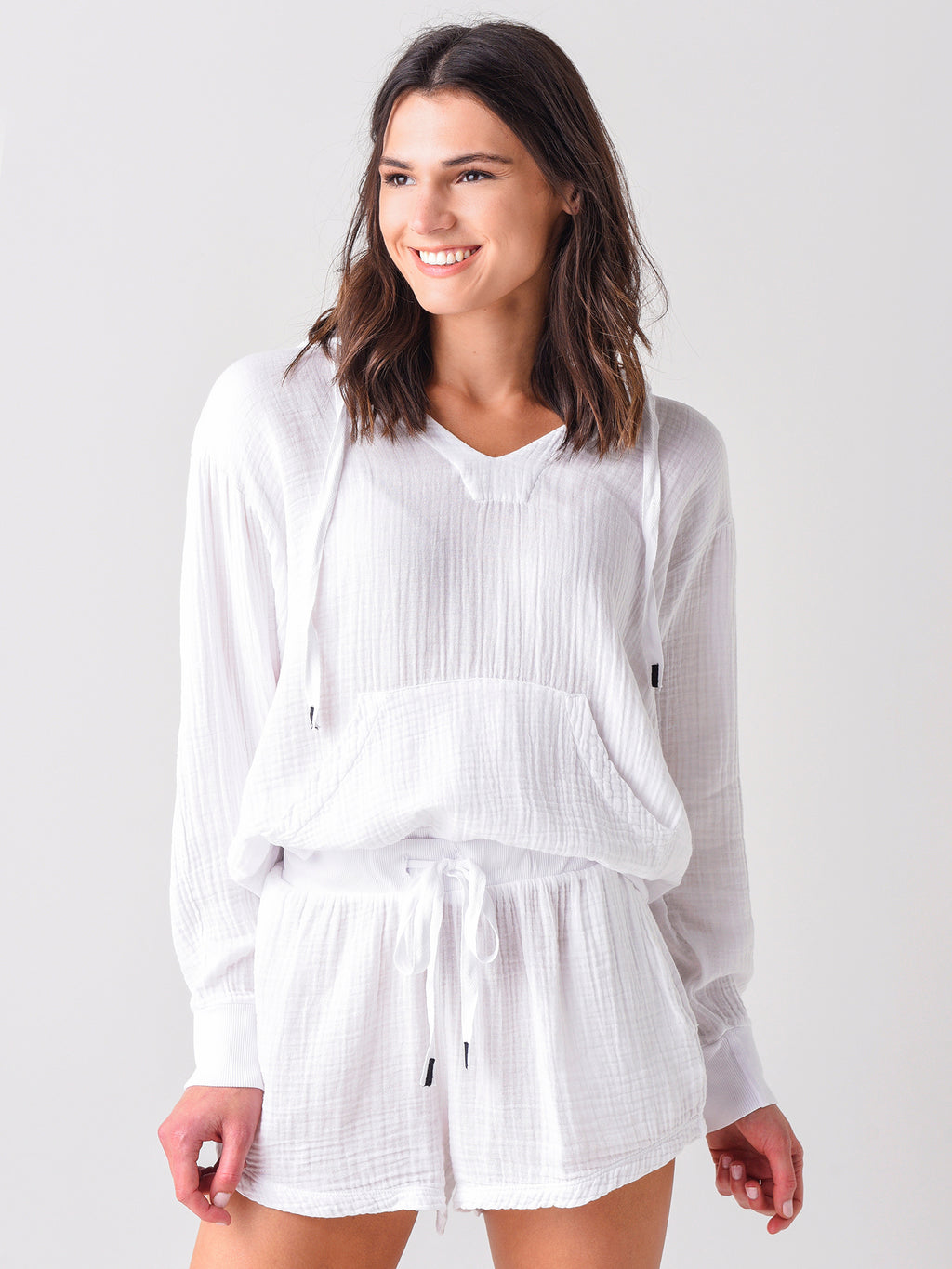 Stateside Women's Super Soft Gauze Hood Poncho - Saint Bernard