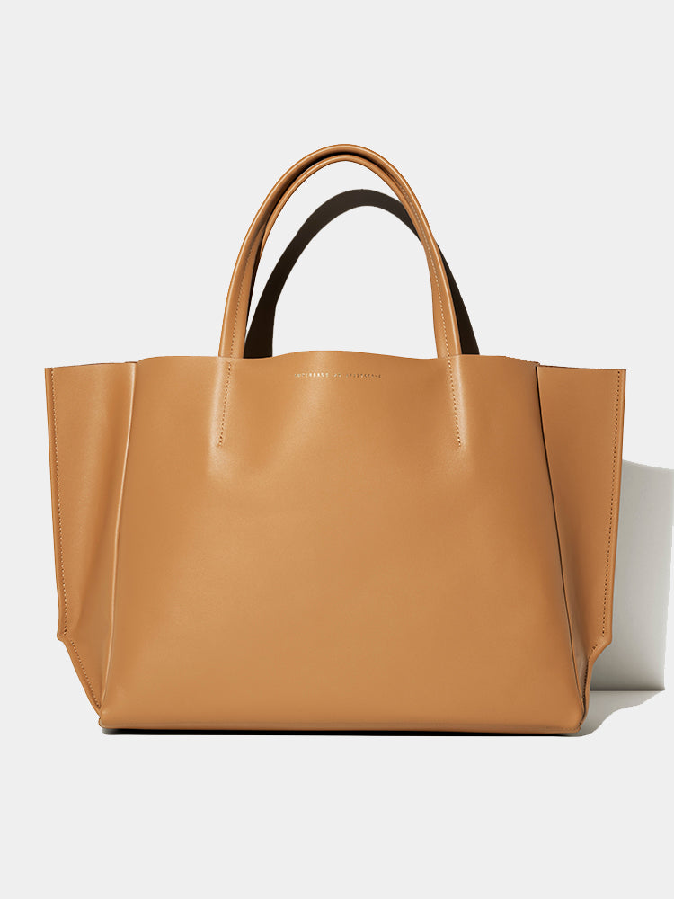 Ampersand As Apostrophe Stiff Sideways Tote - Saint Bernard