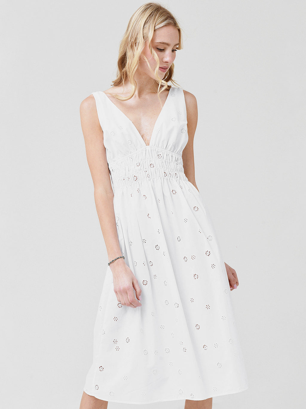 50285094xWHITE-alt1