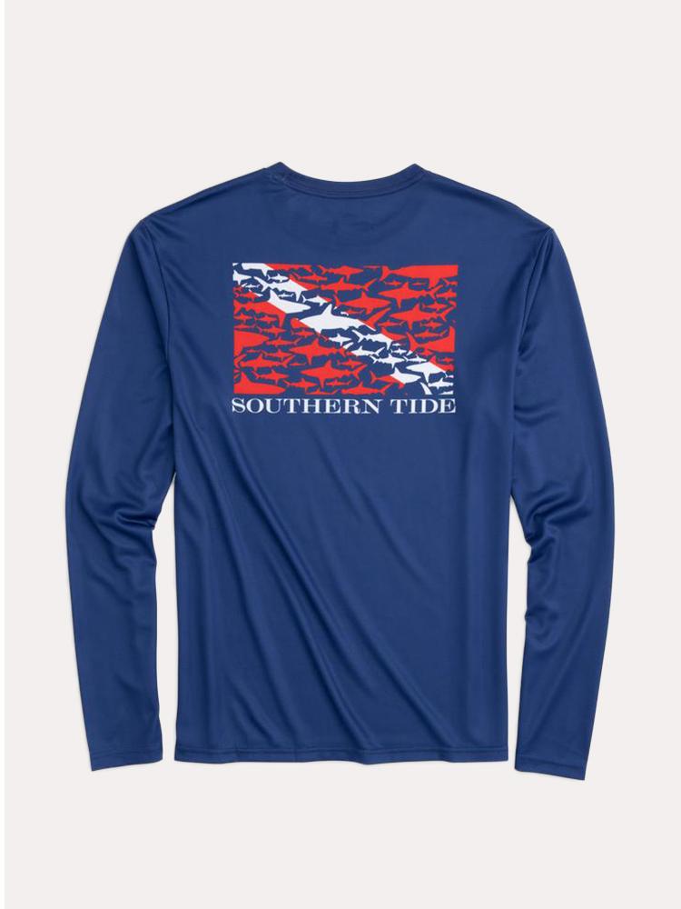 Southern Tide Men's Dive If You Dare Long Sleeve Performance T-Shirt - Saint Bernard