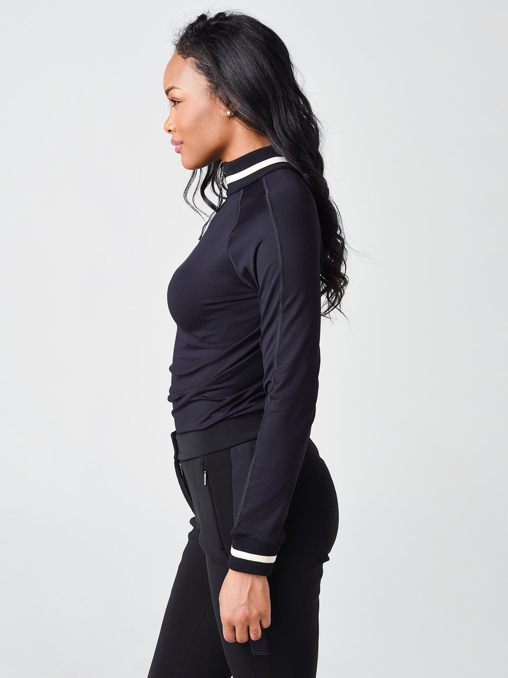 51705952x026BLACK-alt1