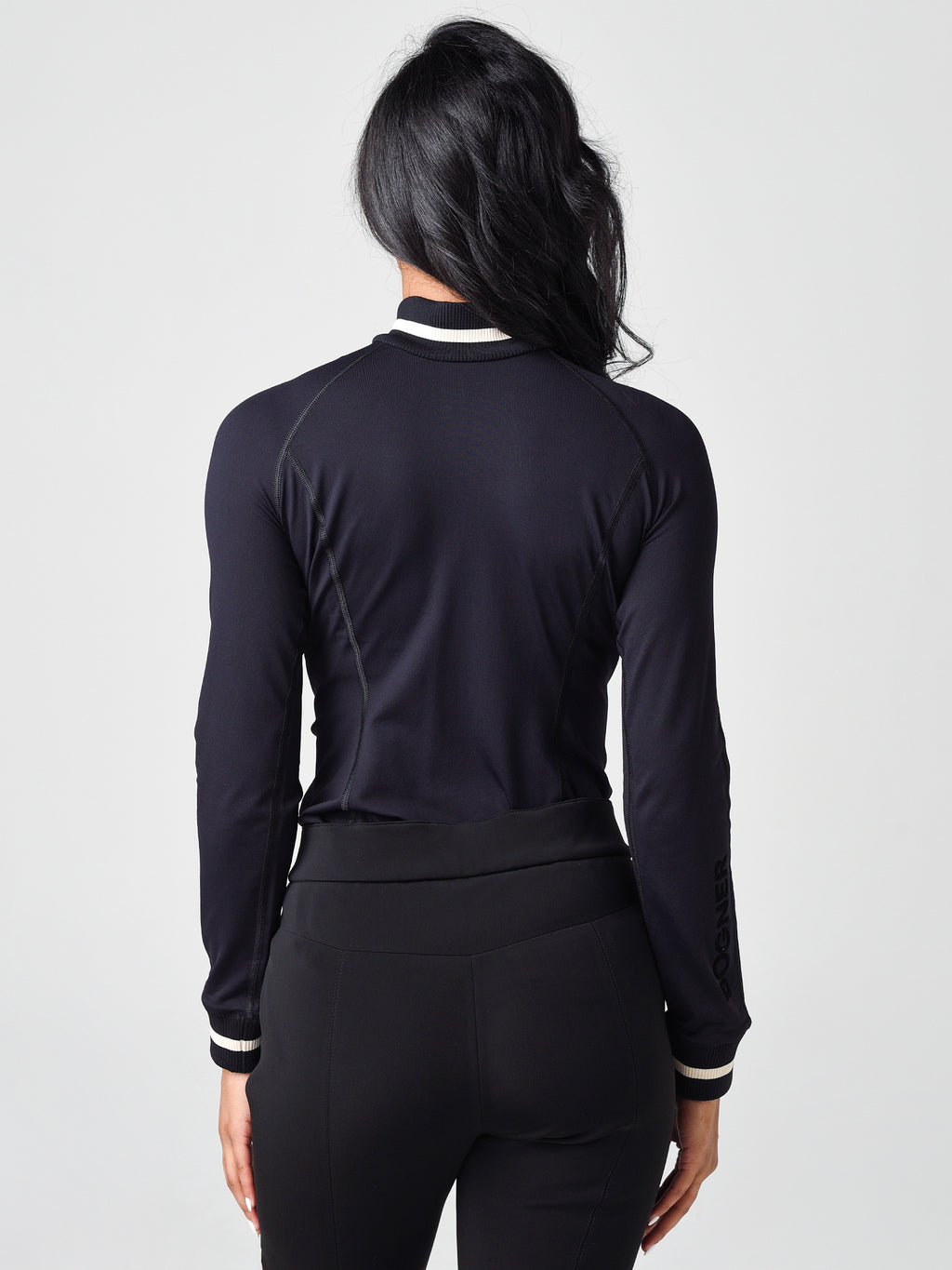 51705952x026BLACK-alt2