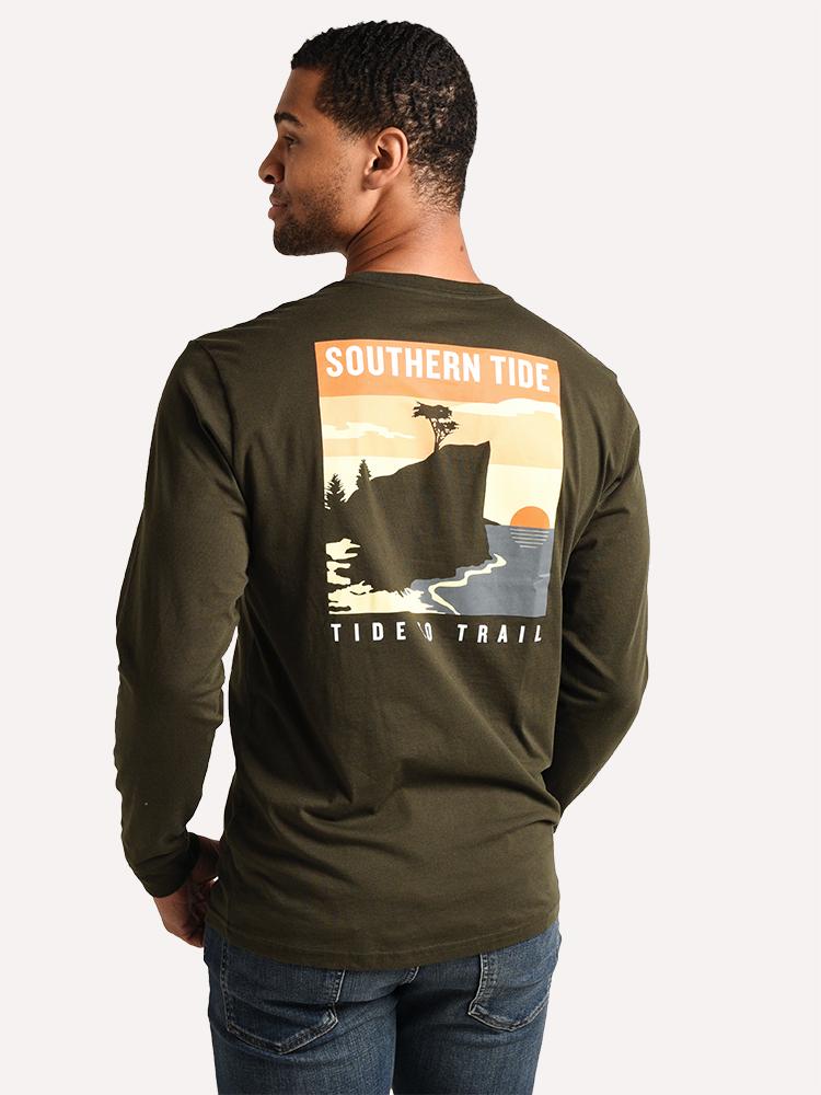 Southern Tide Men's Long Sleeve Cliff Scene T-Shirt - Saint Bernard