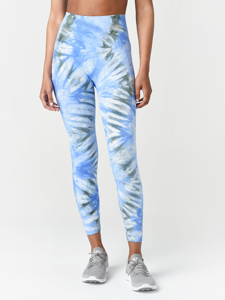 Tory Sport Women’s Tie Dye Seamless Chevron Crop Legging - Saint Bernard