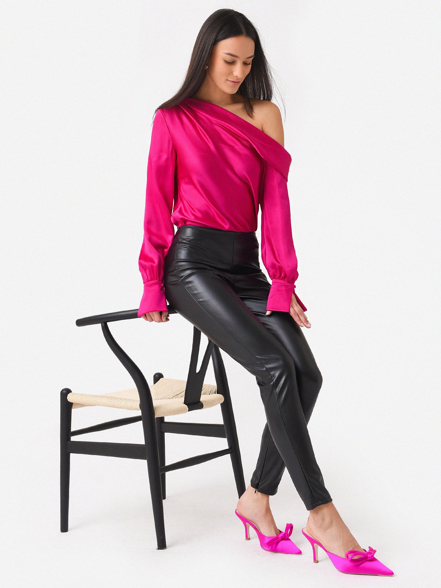 622-2081-QxBOUGAINVILLEA-alt4