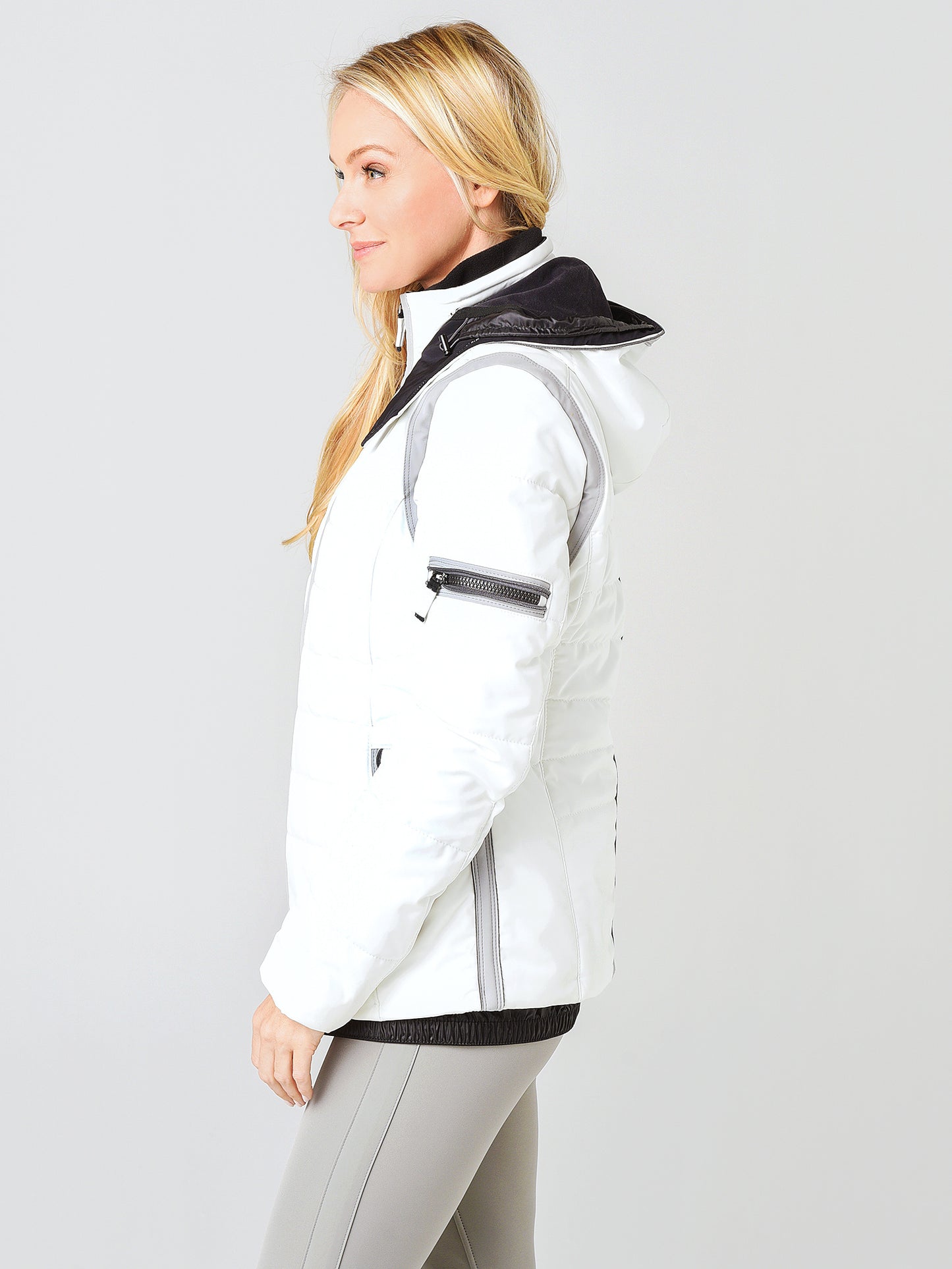 680329xCLOUDCOLOR-alt2