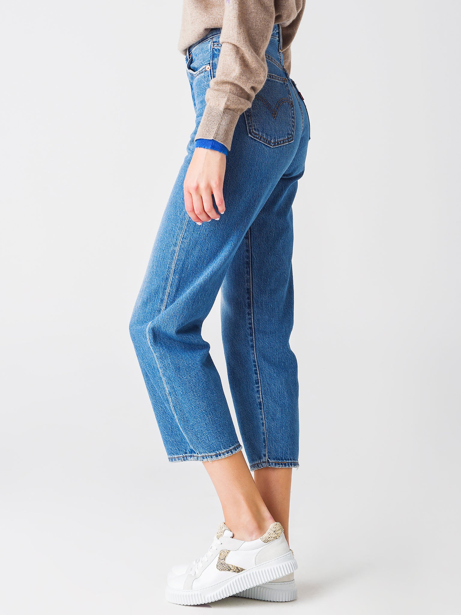 72693-0056xATTHEREADY-alt2