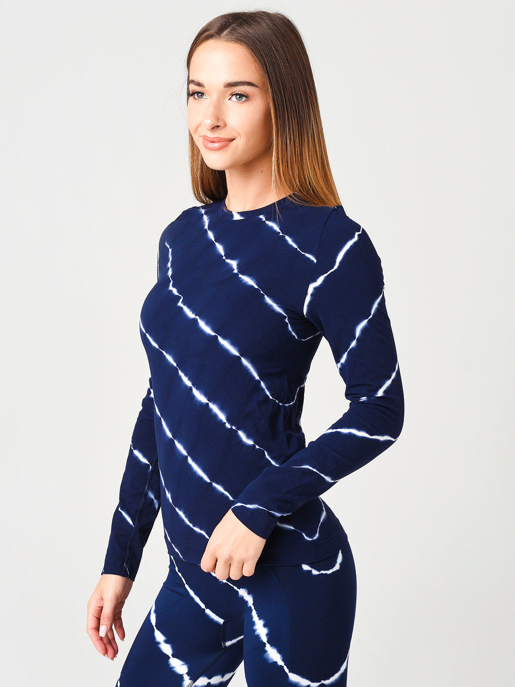 73682-409xTORYNAVYDIAGONALSHIBORI-alt1